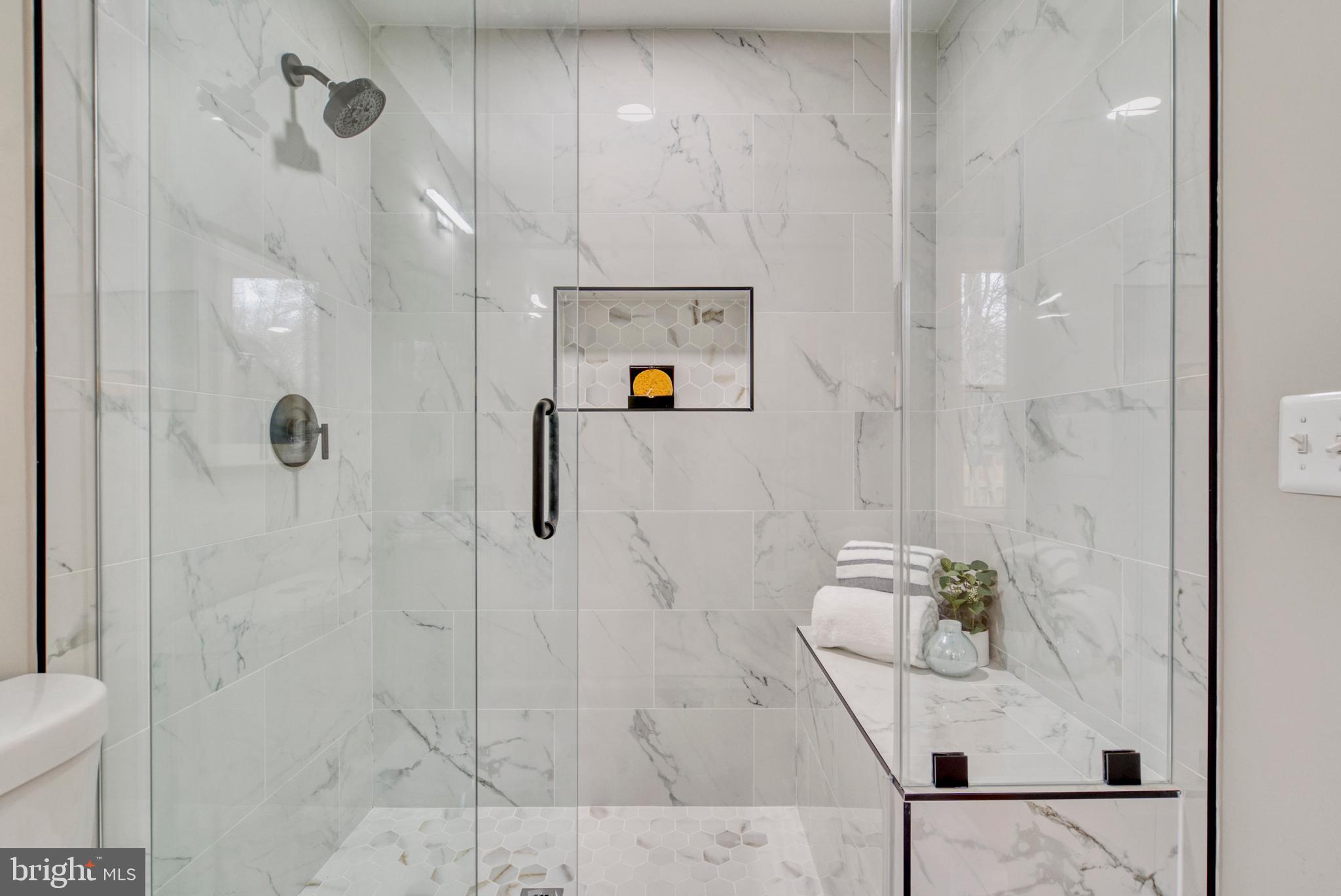 Real estate listing preview #33