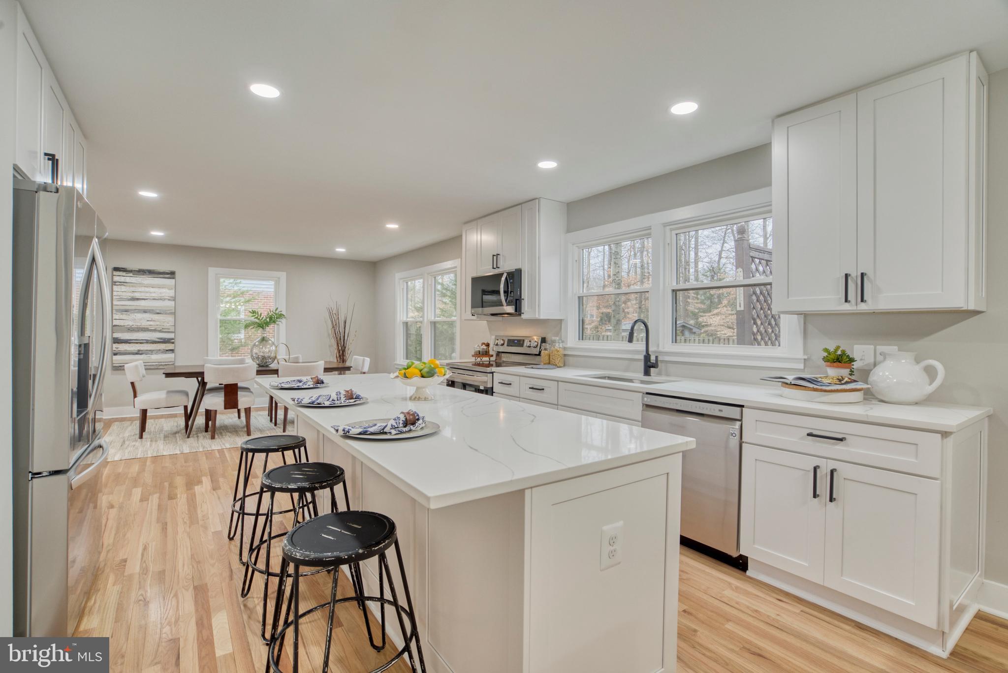 Real estate listing preview #15