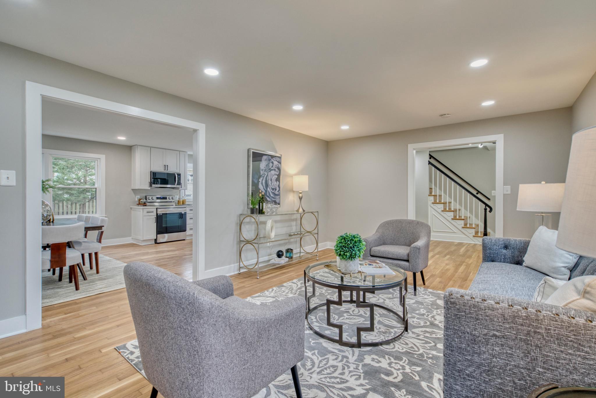 Real estate listing preview #9