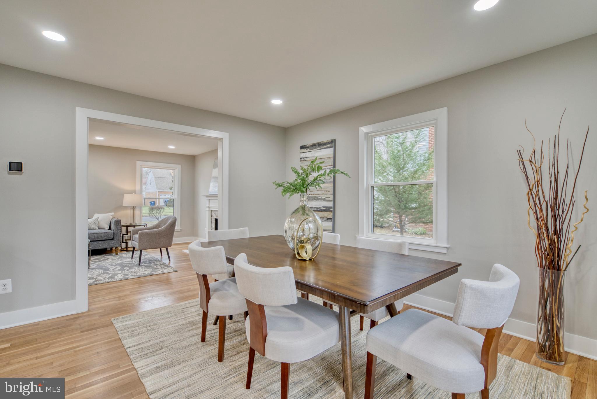 Real estate listing preview #11