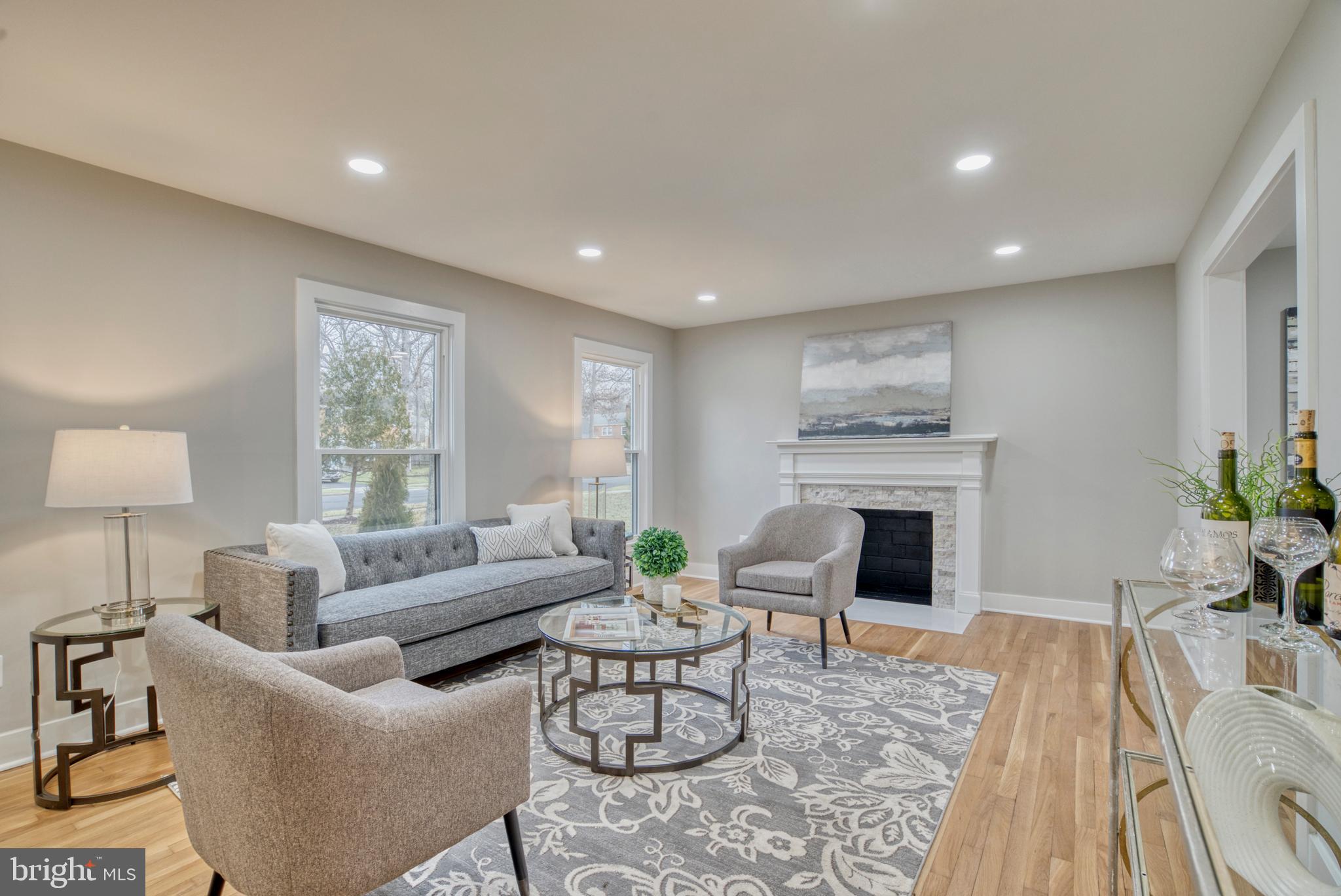 Real estate listing preview #7