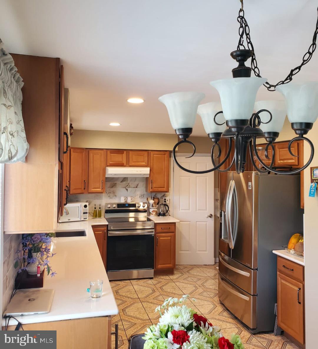 Real estate listing preview #10