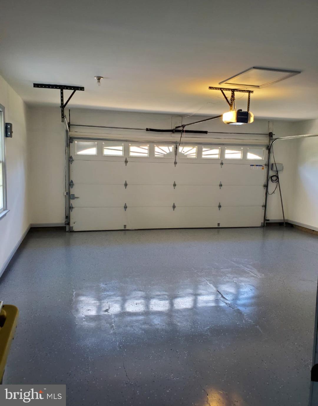 Real estate listing preview #7