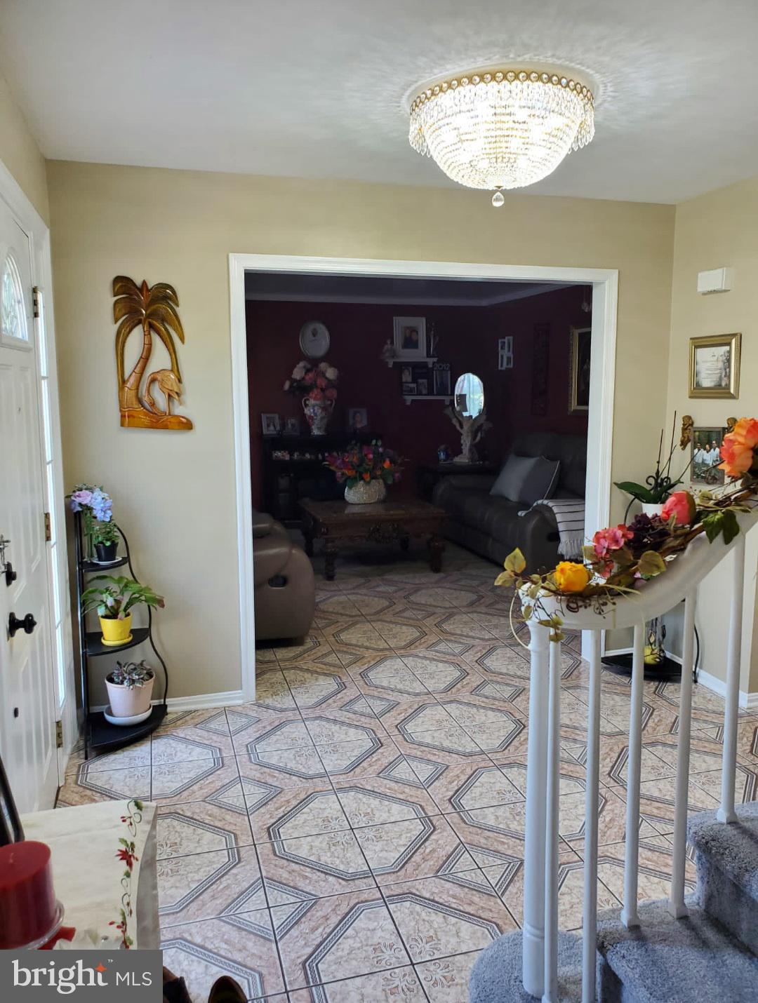 Real estate listing preview #18