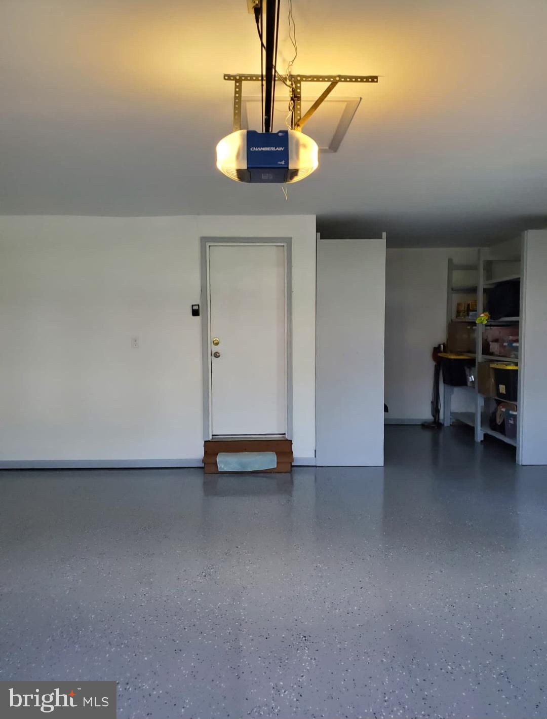 Real estate listing preview #8