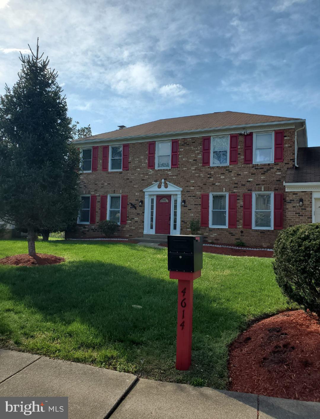 Real estate listing preview #3