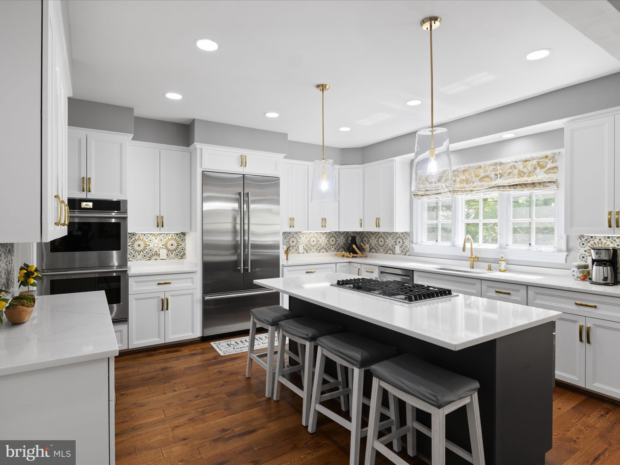 Real estate listing preview #32