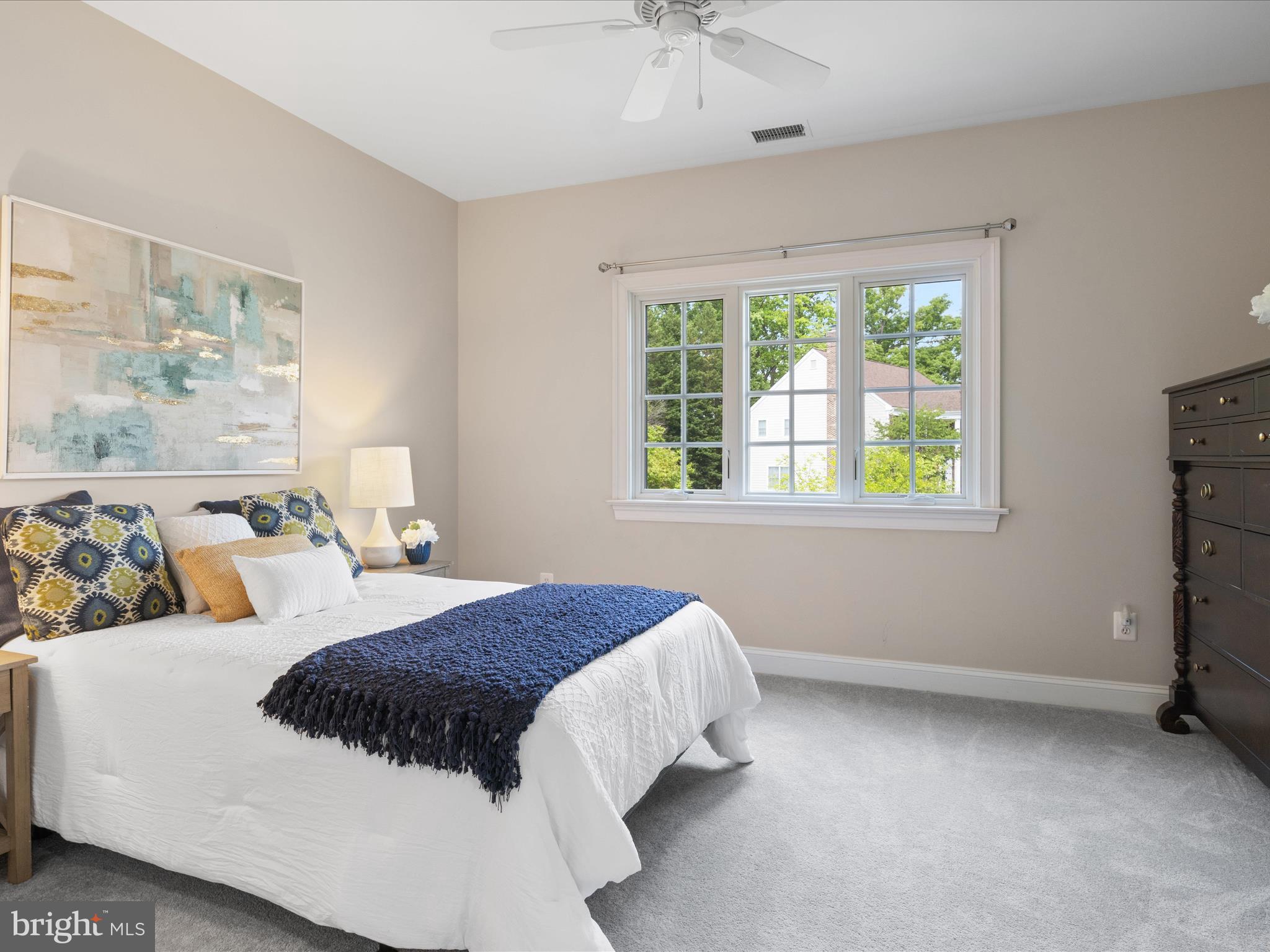 Real estate listing preview #57