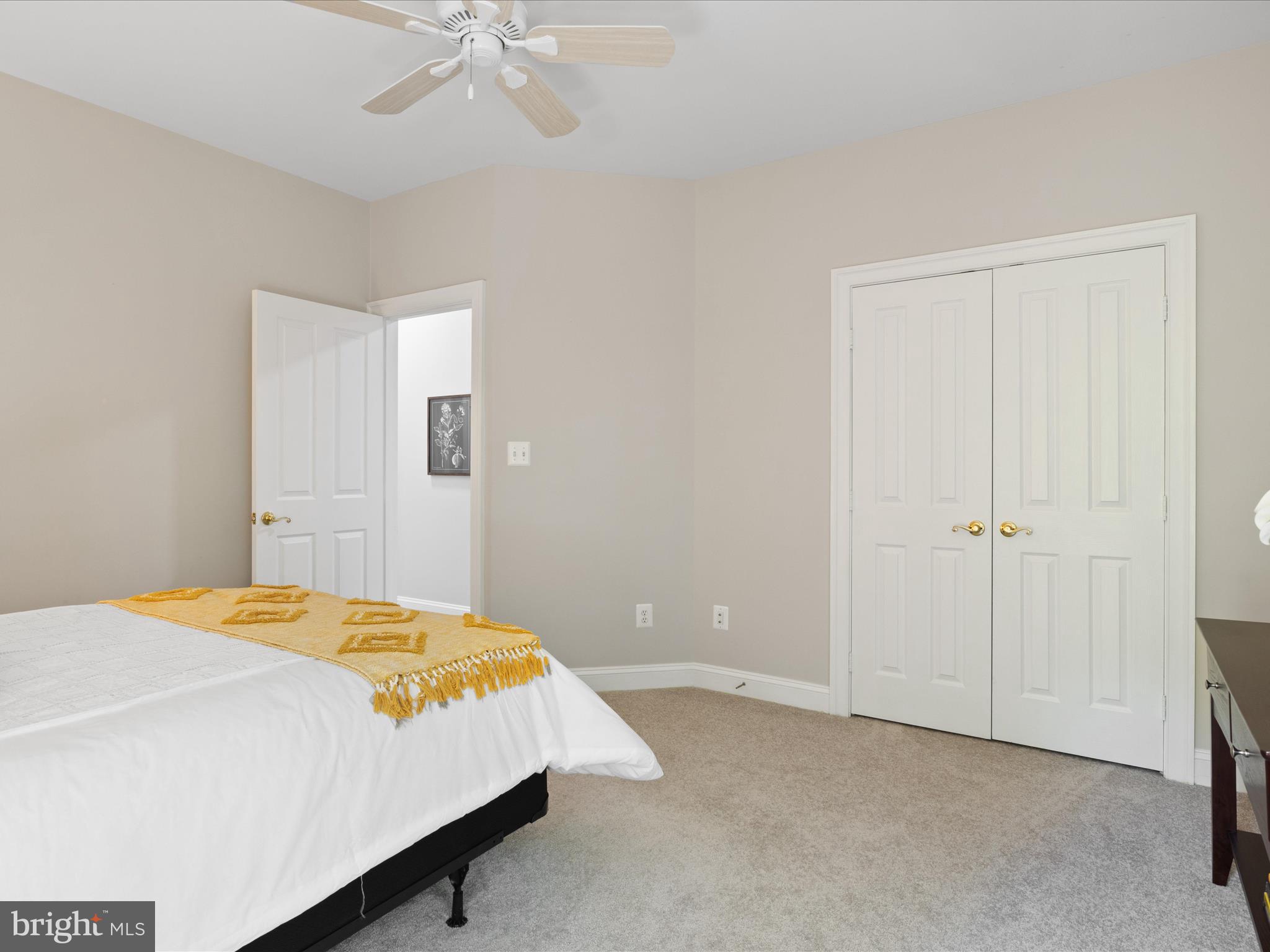 Real estate listing preview #63