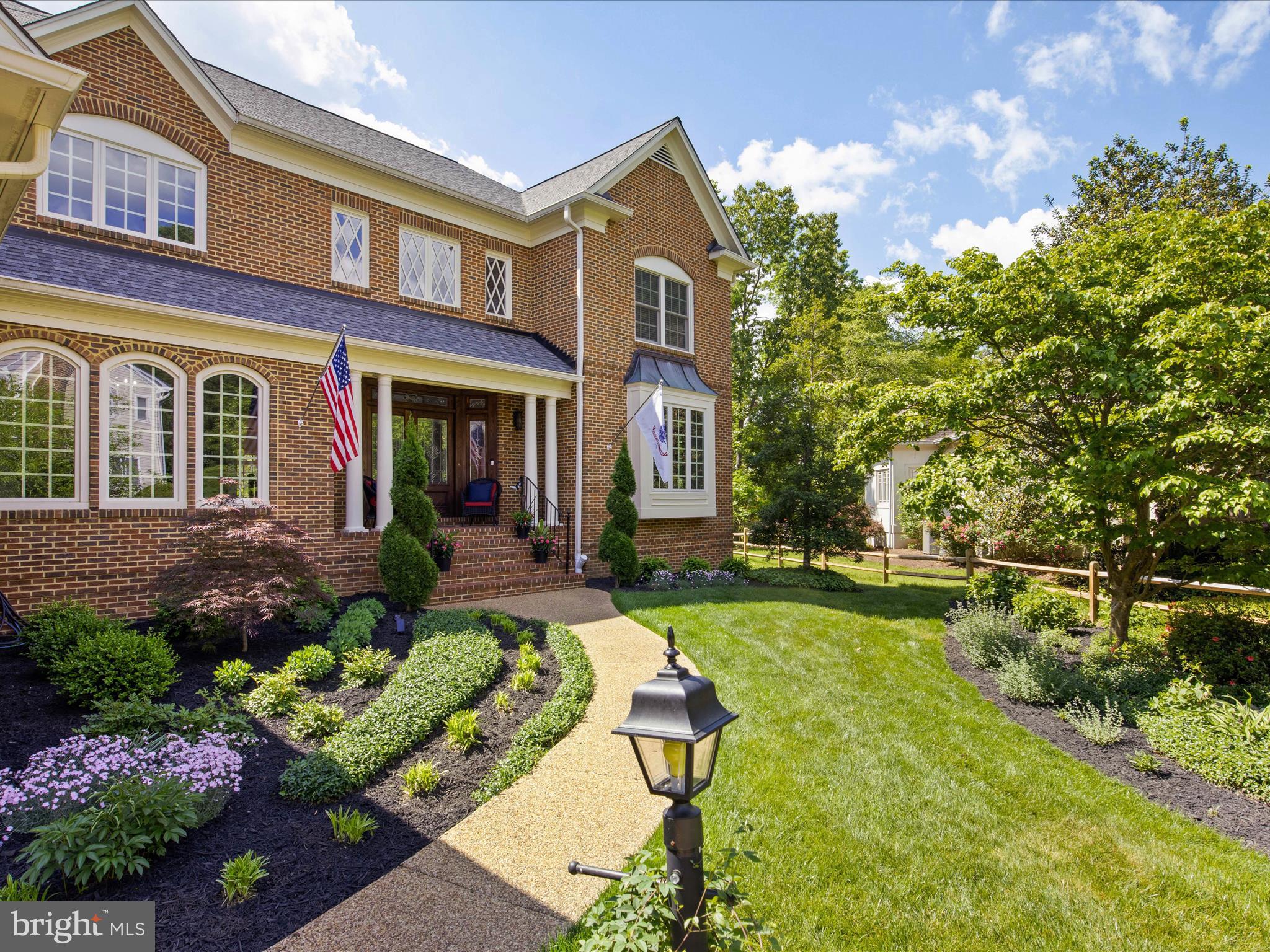 Real estate listing preview #1