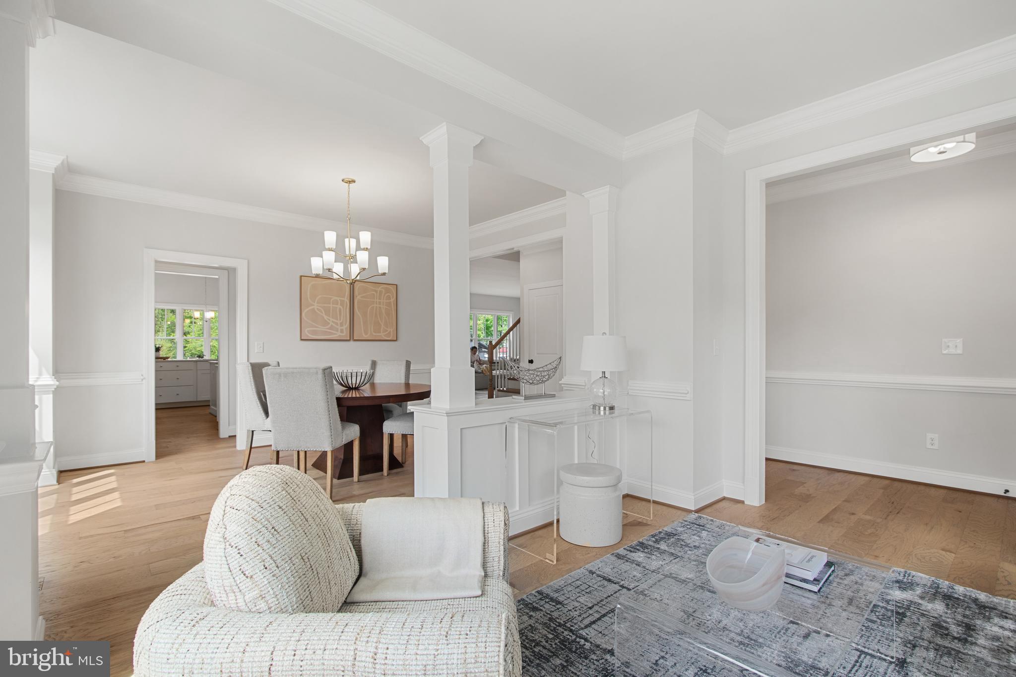 Real estate listing preview #10