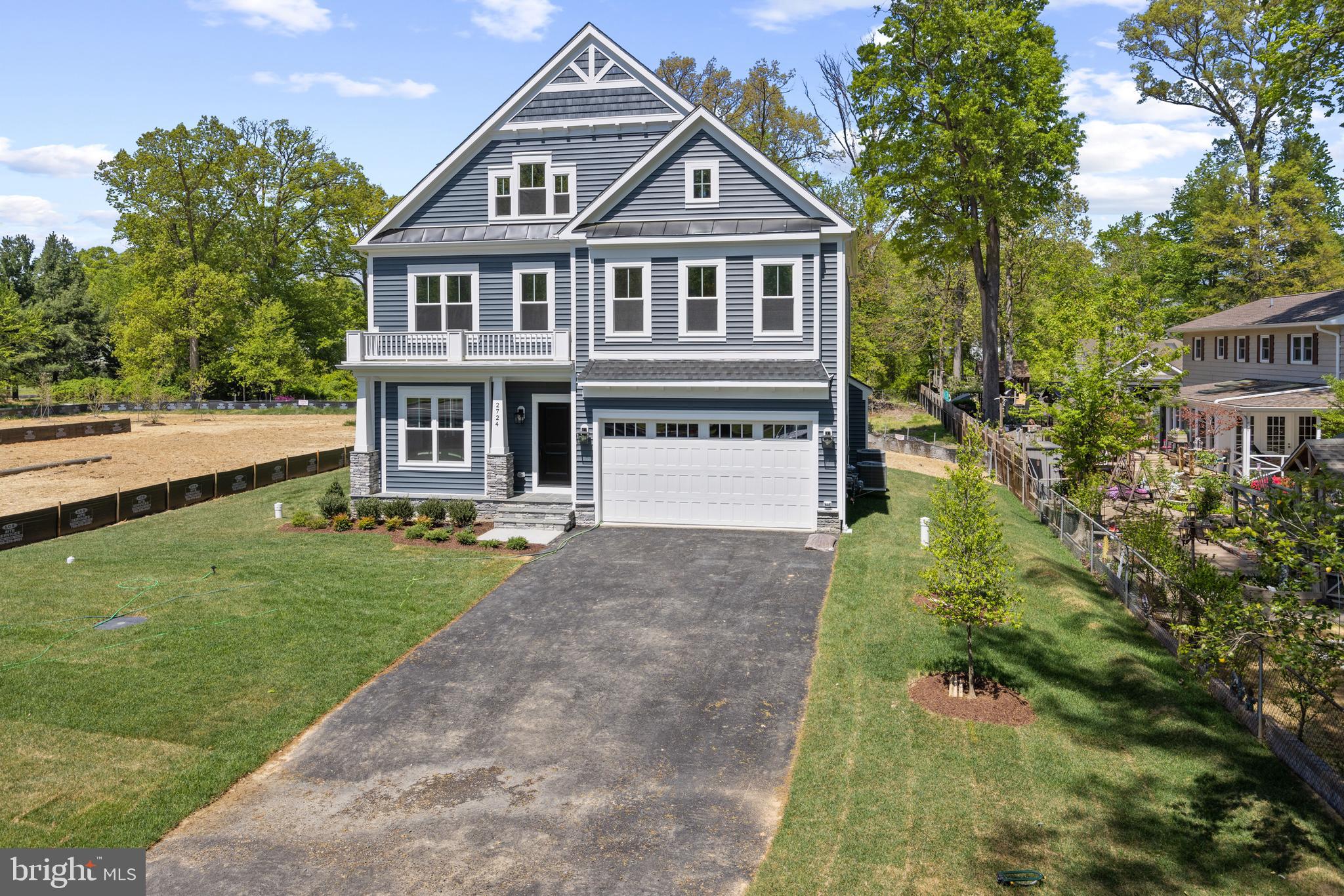 Real estate listing preview #6