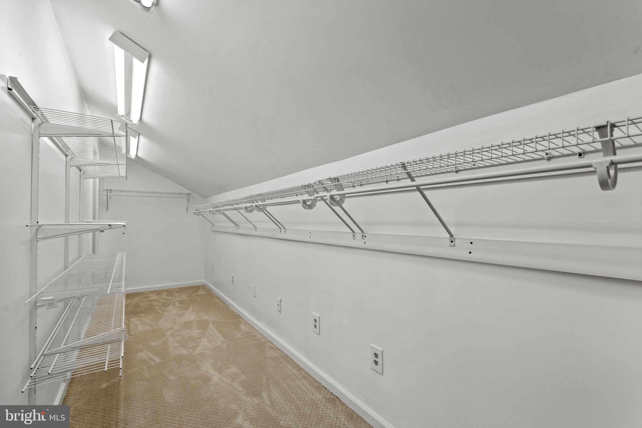 Real estate listing preview #28