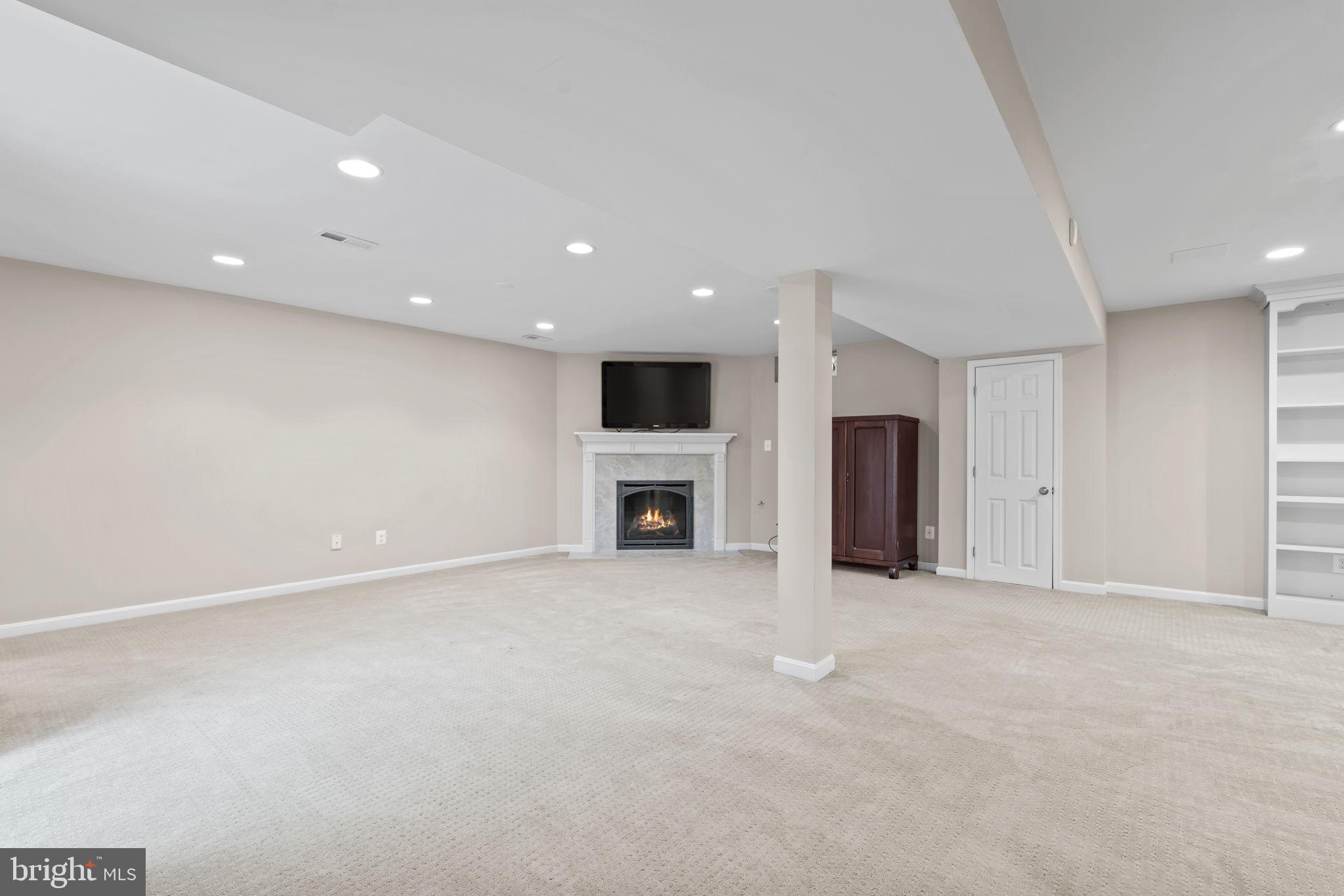 Real estate listing preview #37
