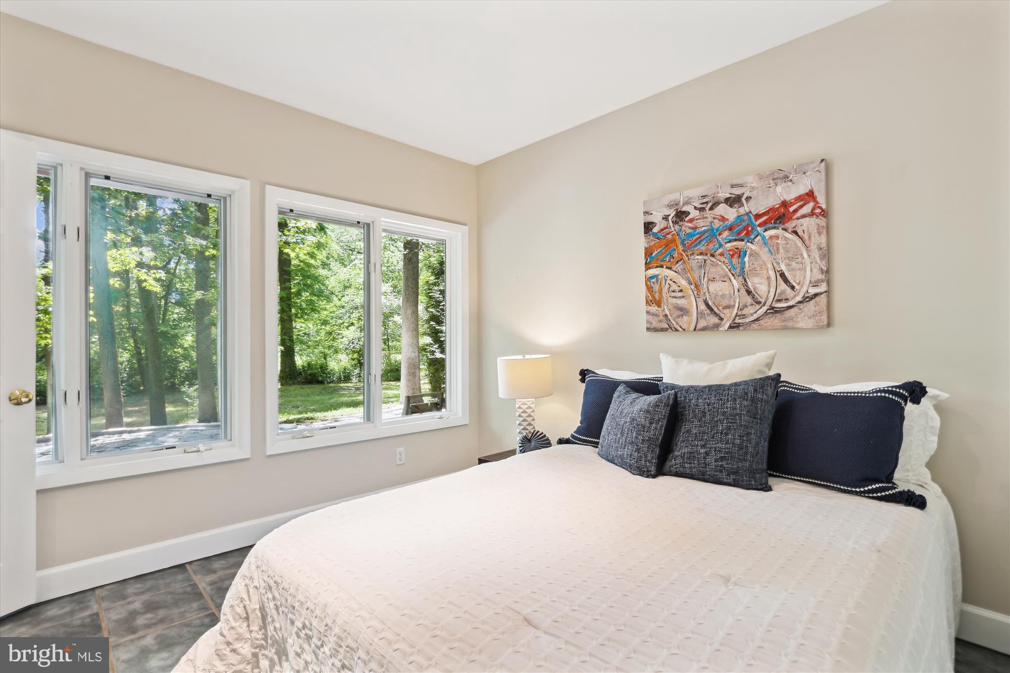 Real estate listing preview #38