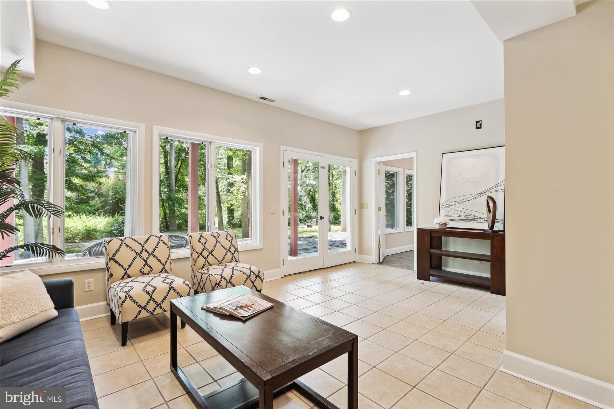 Real estate listing preview #33