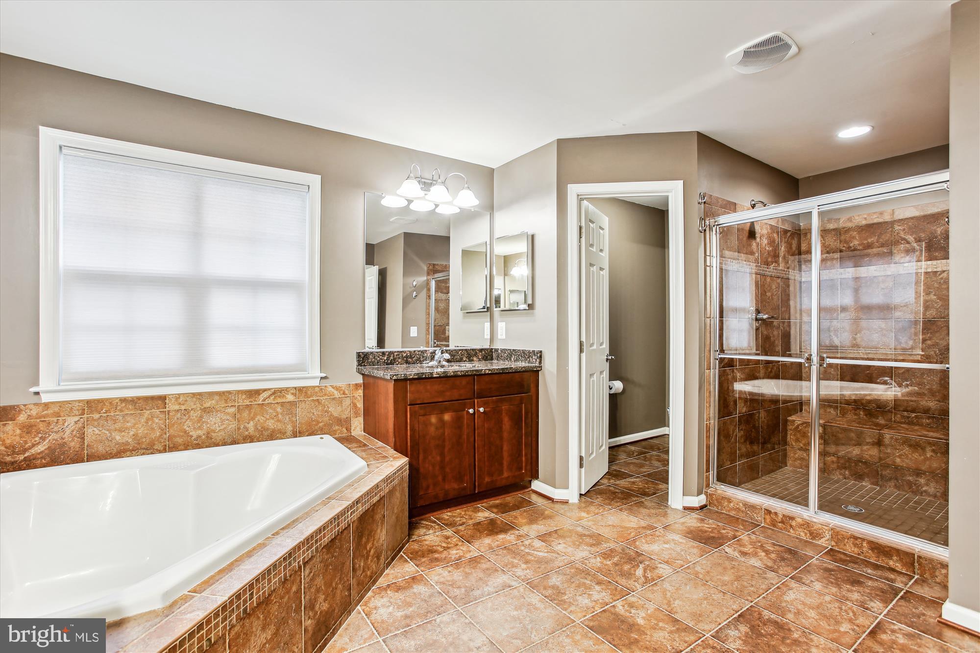 Real estate listing preview #35