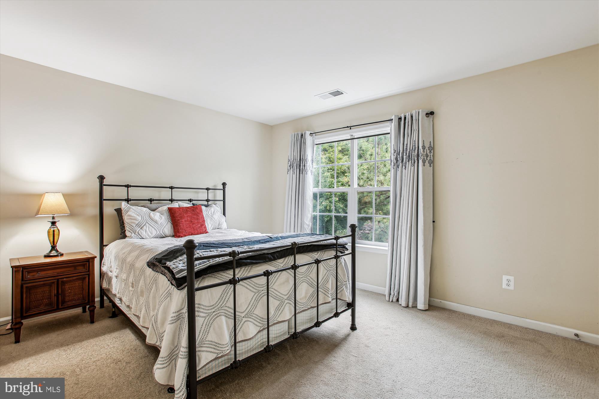 Real estate listing preview #39