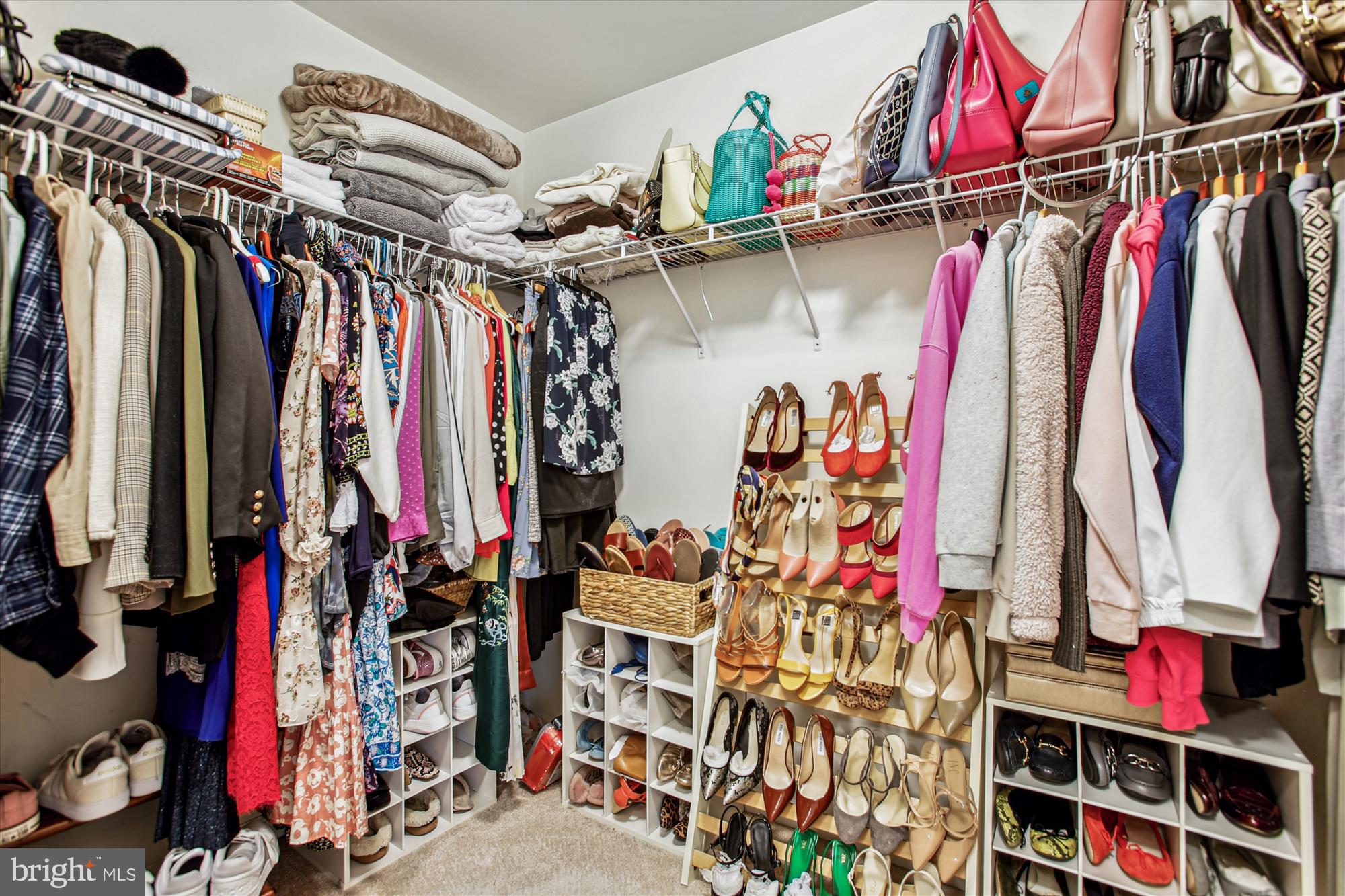 Real estate listing preview #37