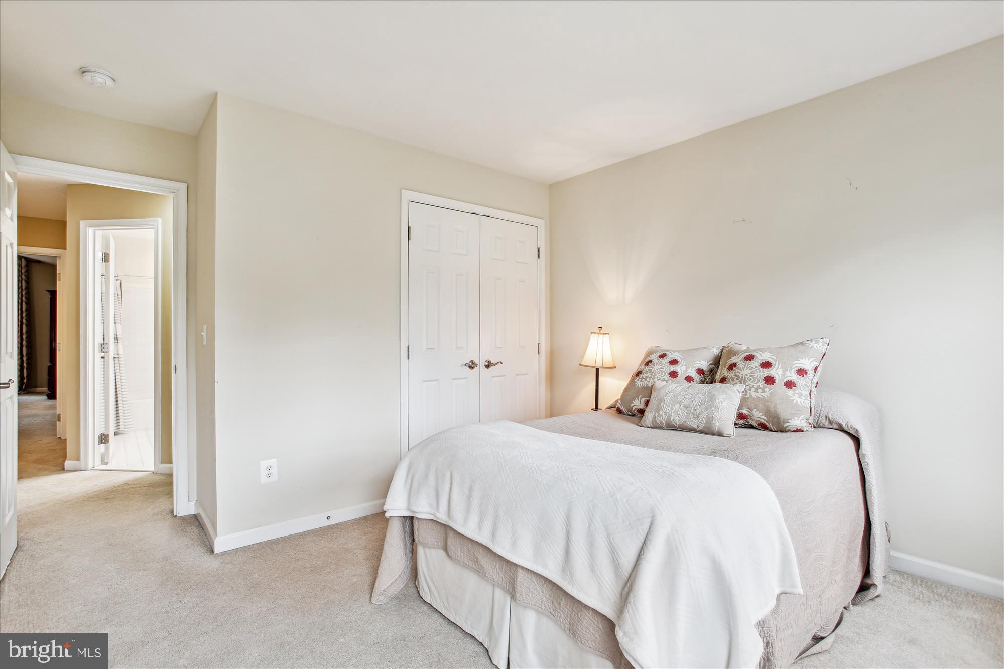 Real estate listing preview #43