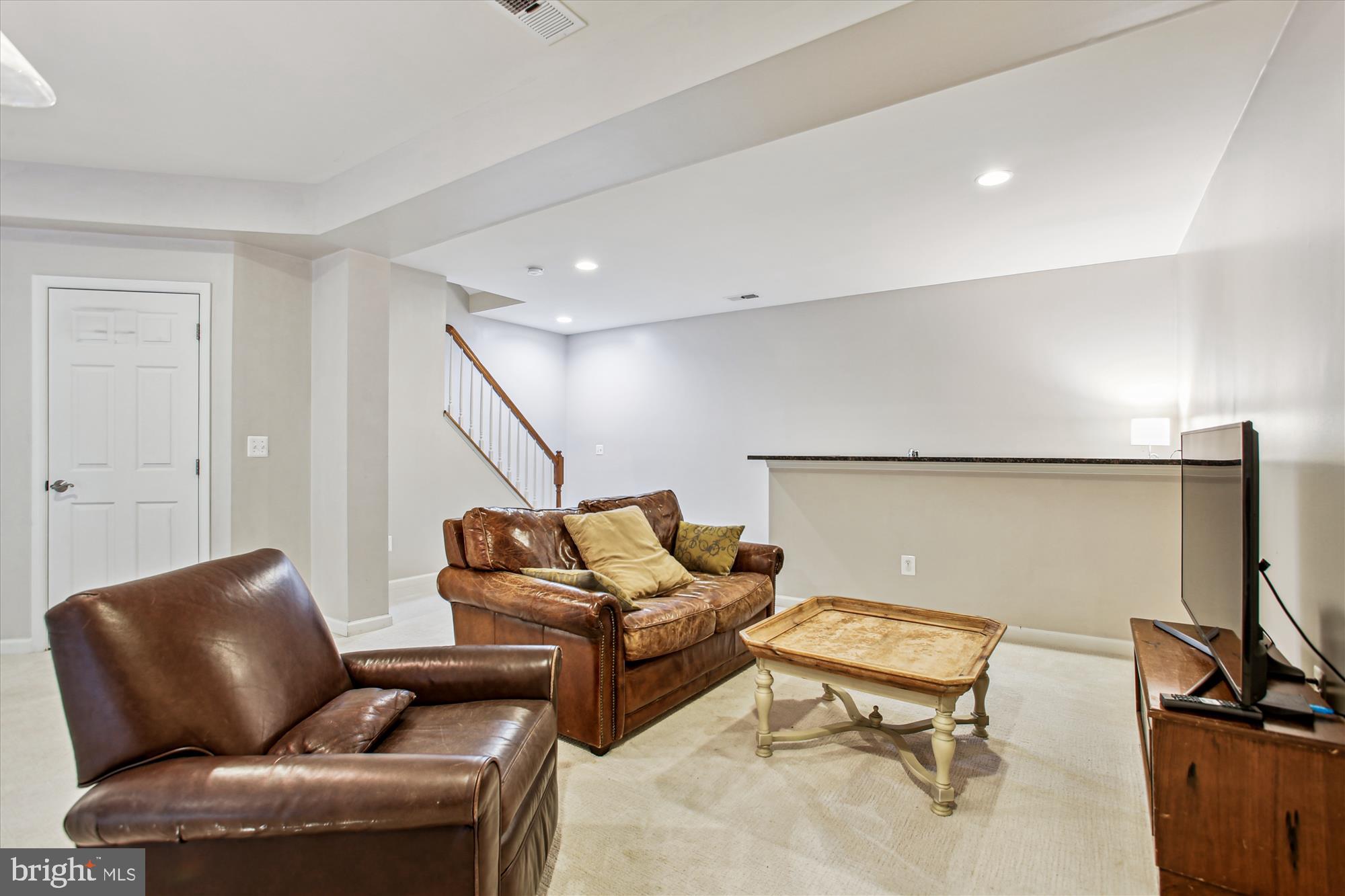 Real estate listing preview #57