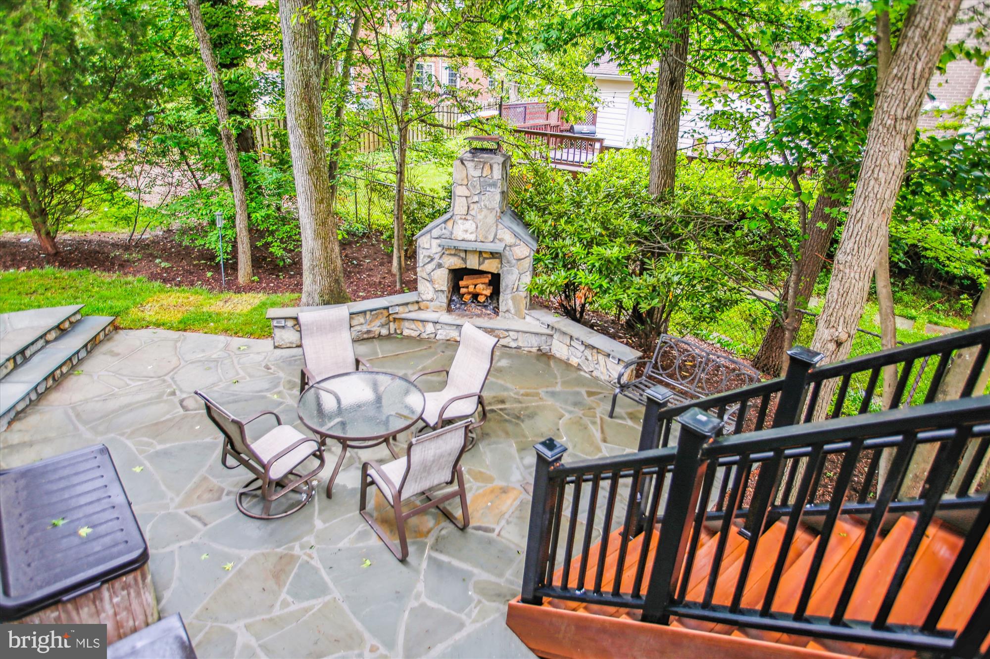 Real estate listing preview #25