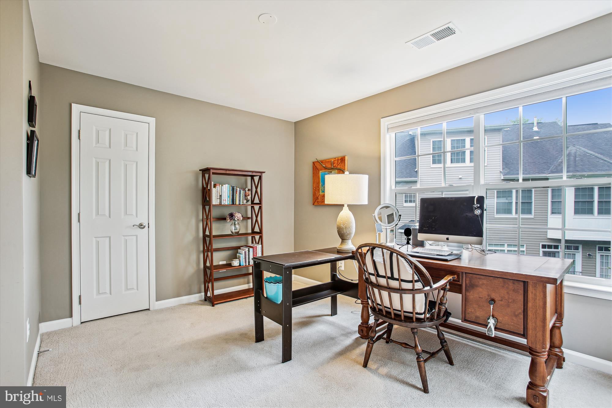 Real estate listing preview #32