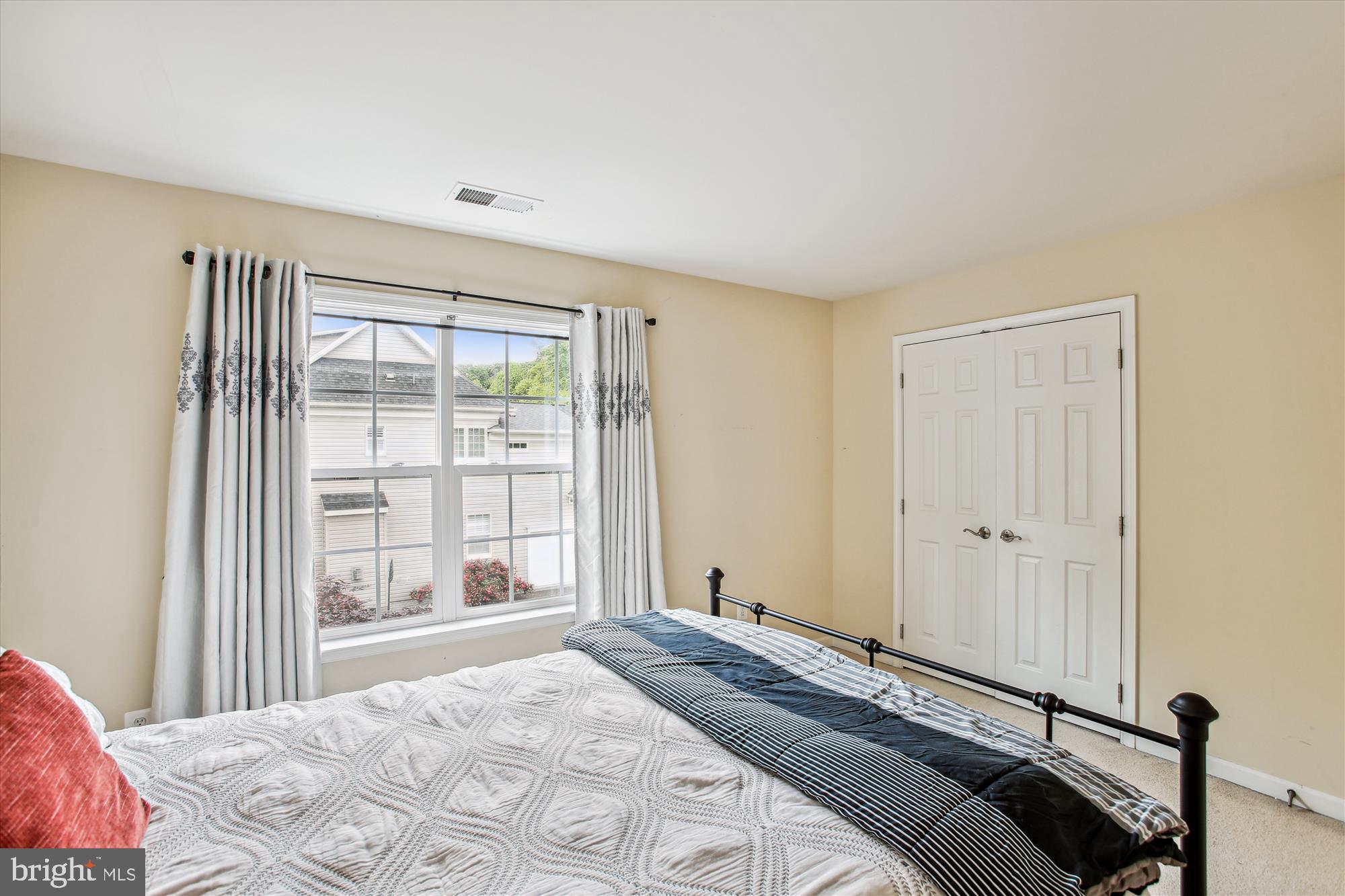 Real estate listing preview #40