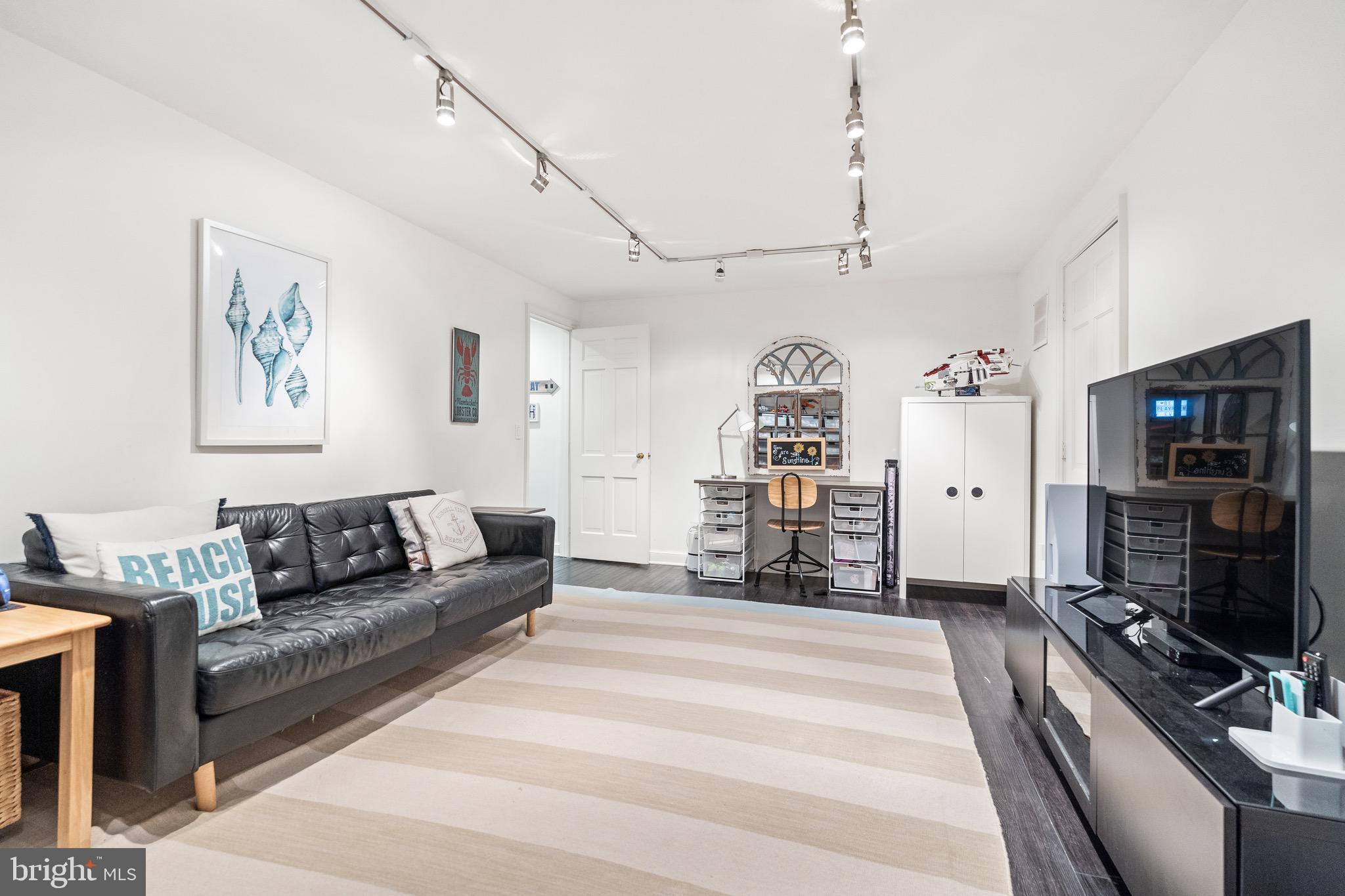 Real estate listing preview #31