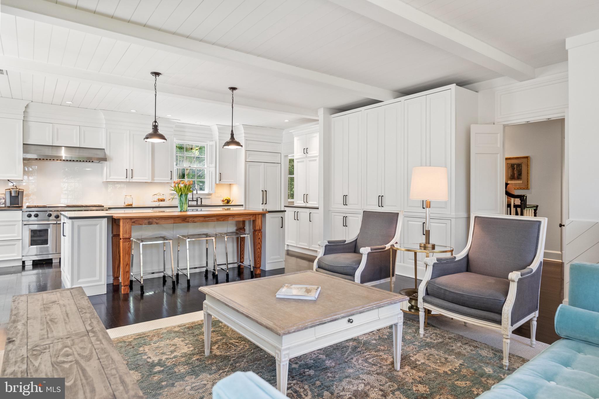 Real estate listing preview #10