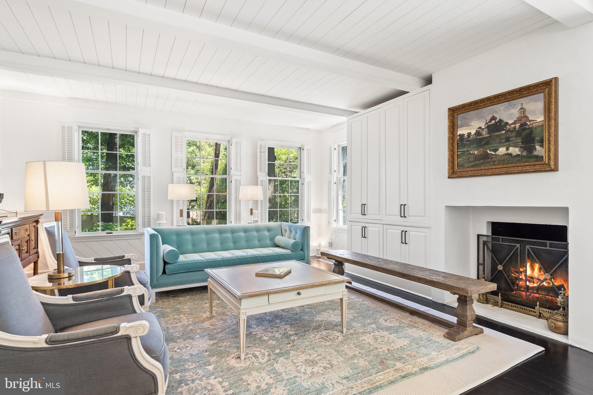 Real estate listing preview #9