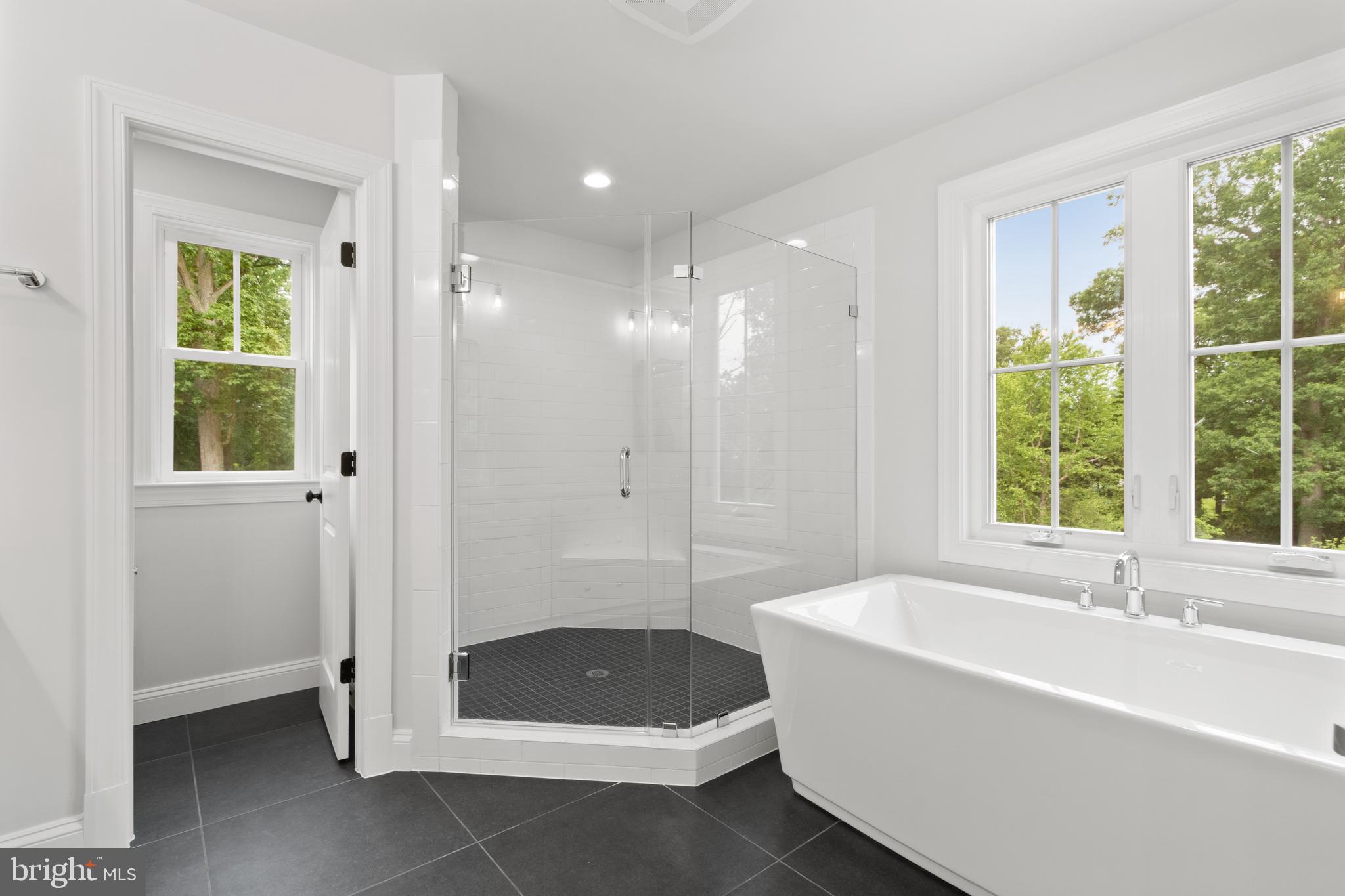 Real estate listing preview #10