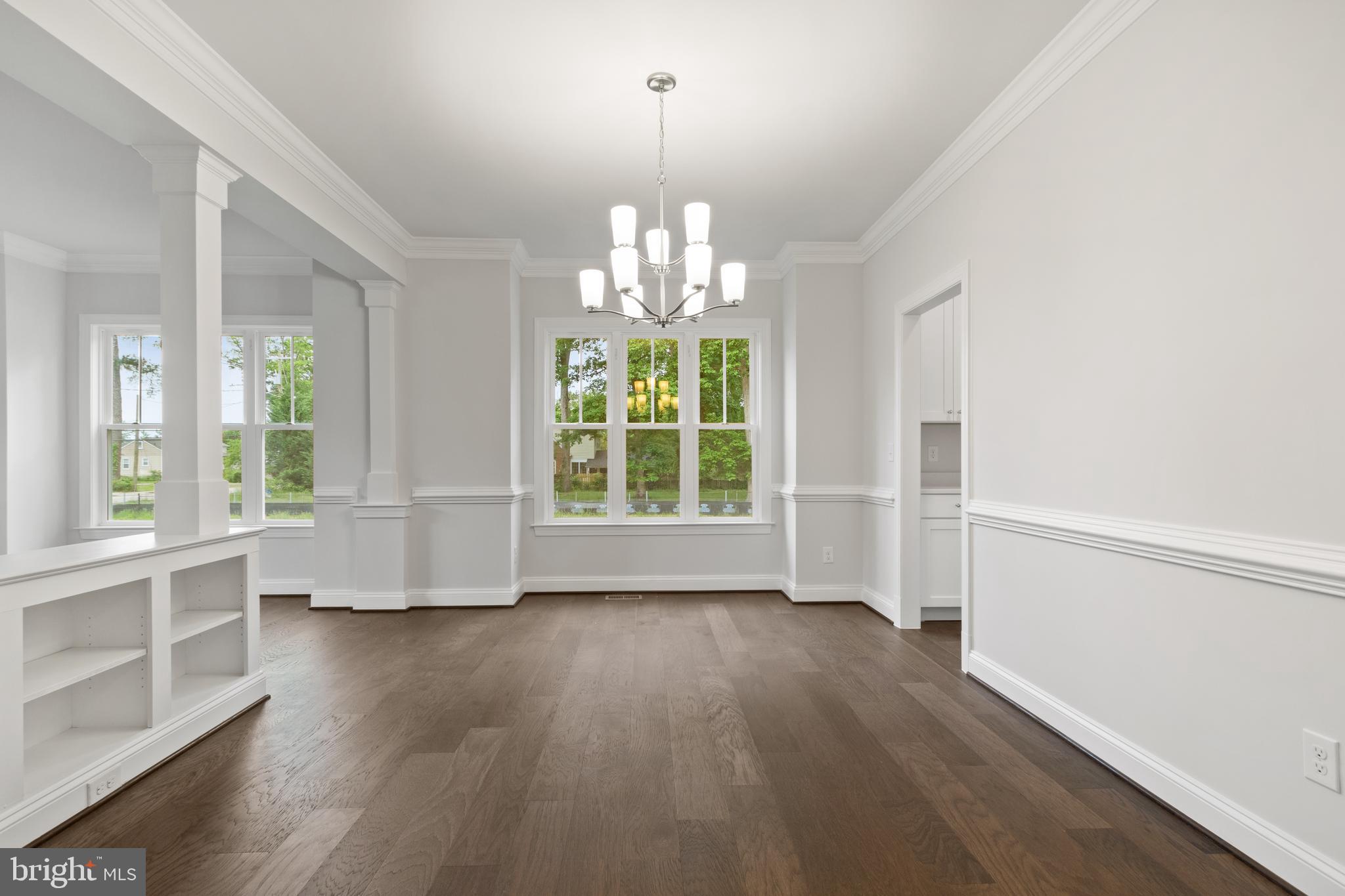 Real estate listing preview #8