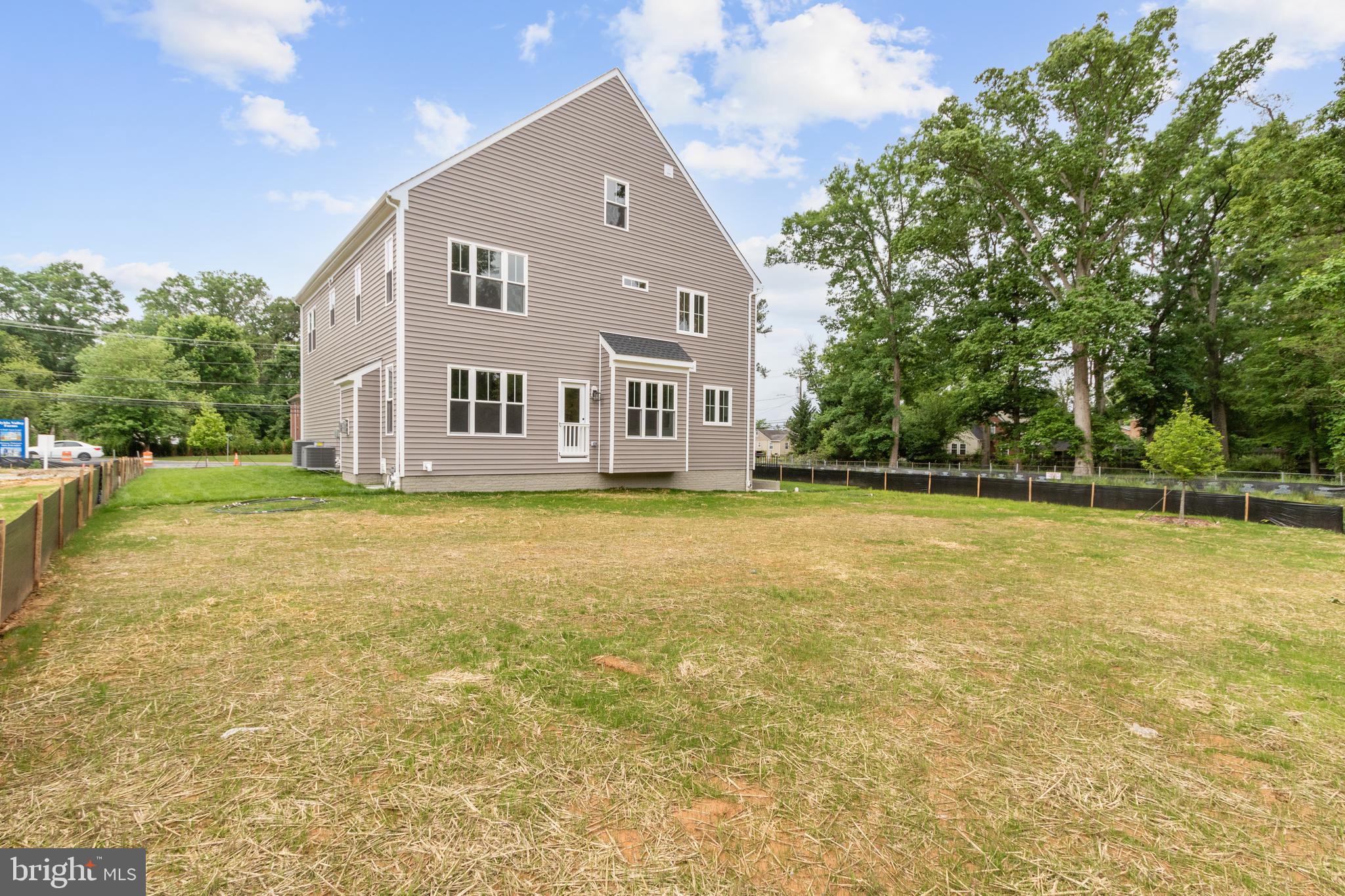 Real estate listing preview #45