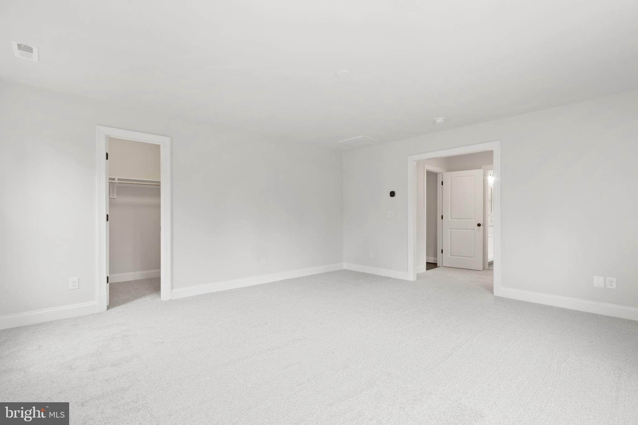 Real estate listing preview #28