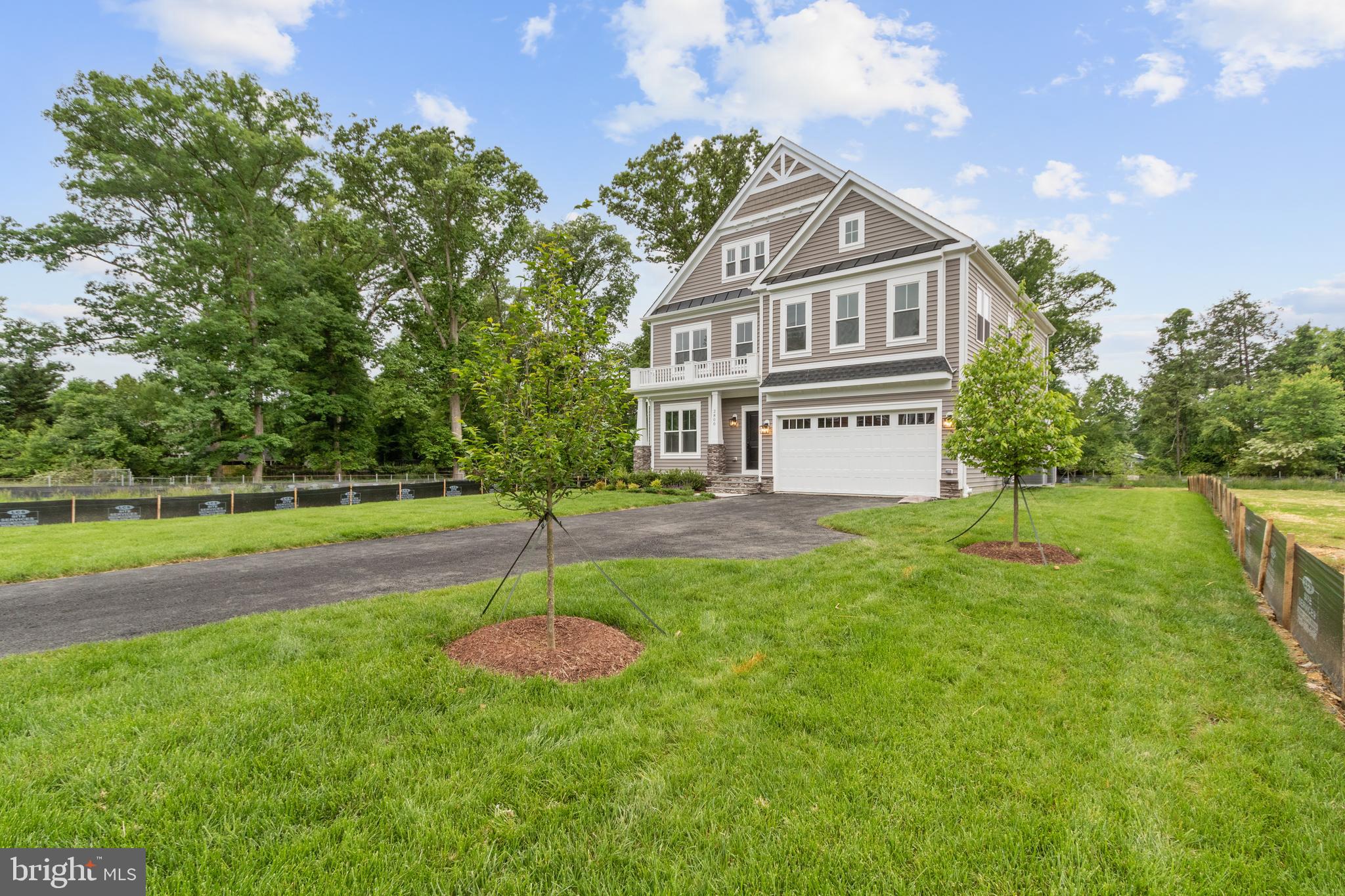 Real estate listing preview #11