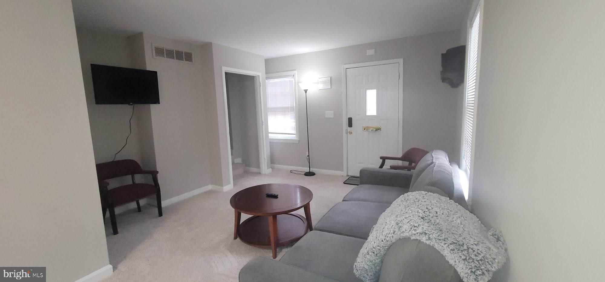 Real estate listing preview #10