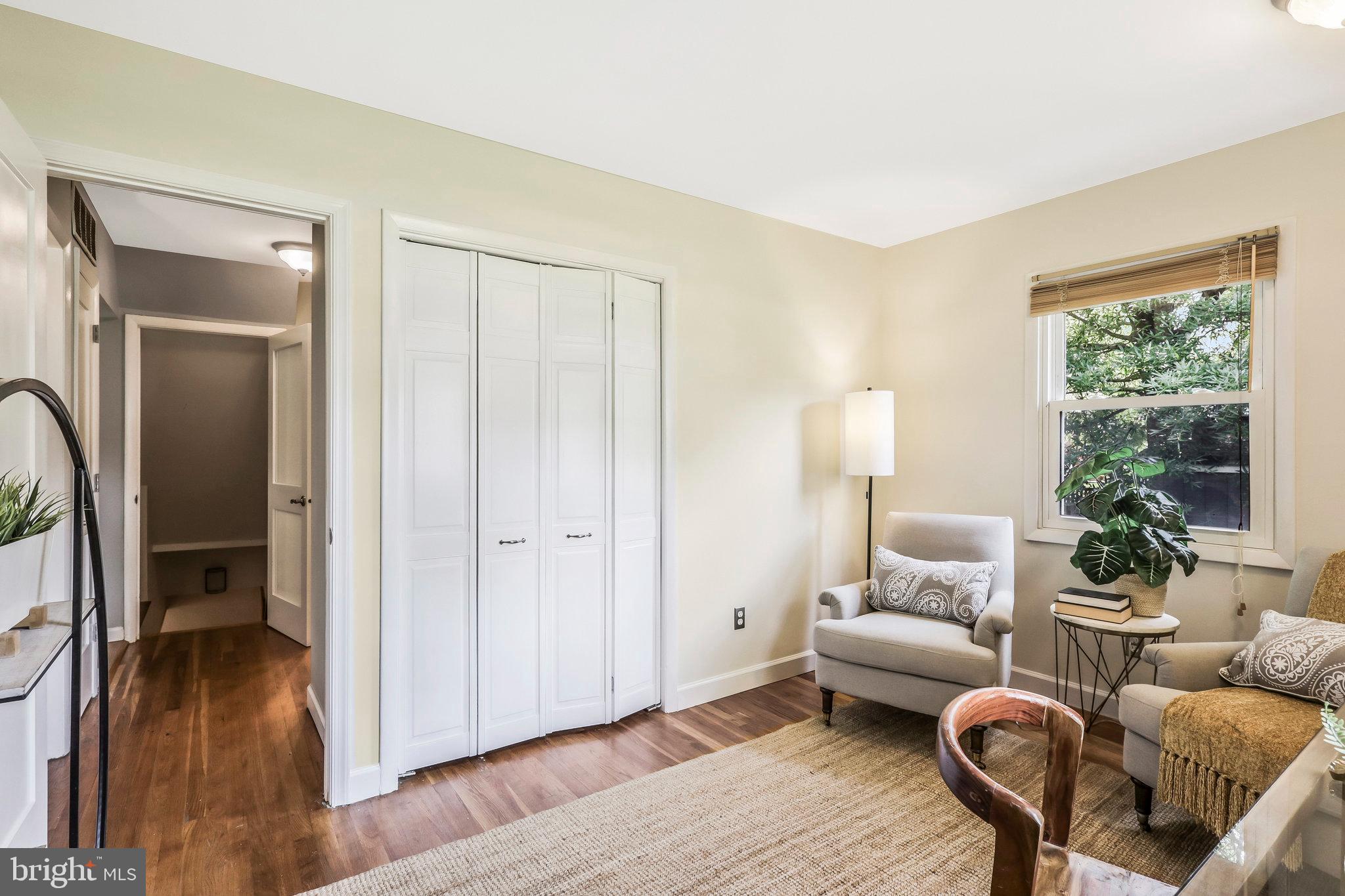 Real estate listing preview #17