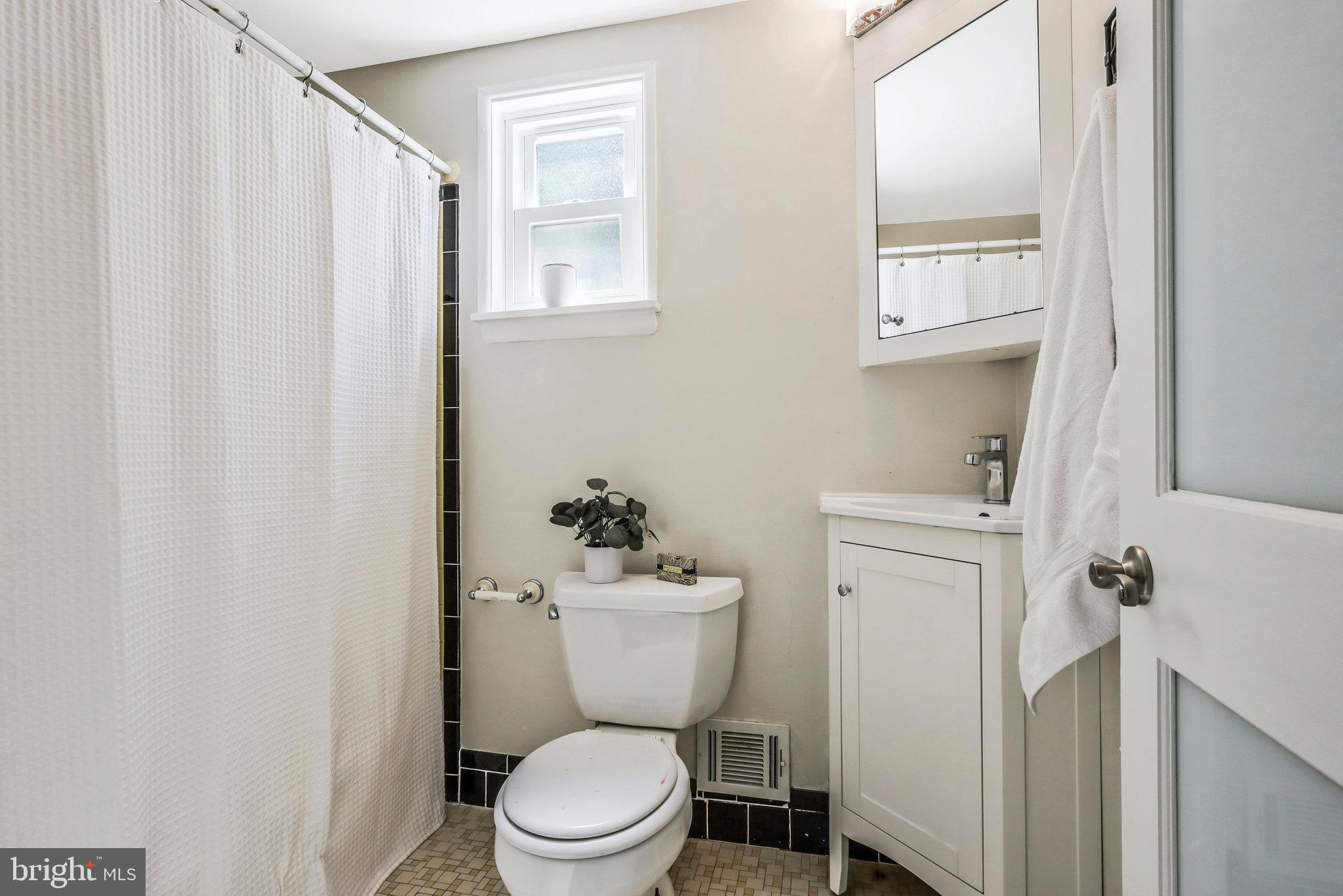 Real estate listing preview #23