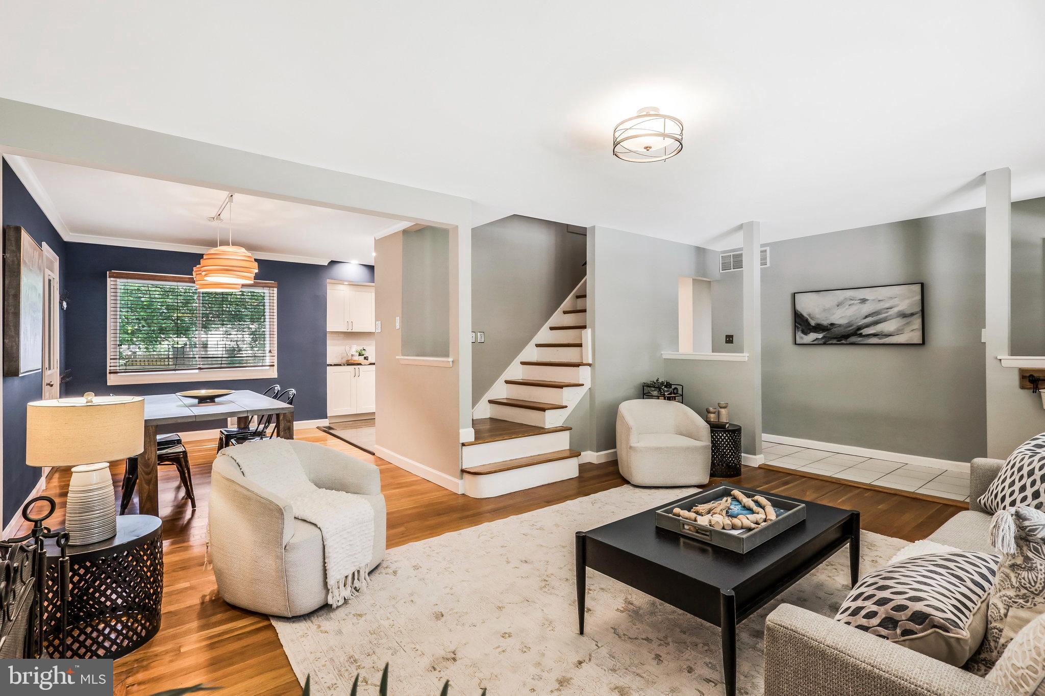 Real estate listing preview #5