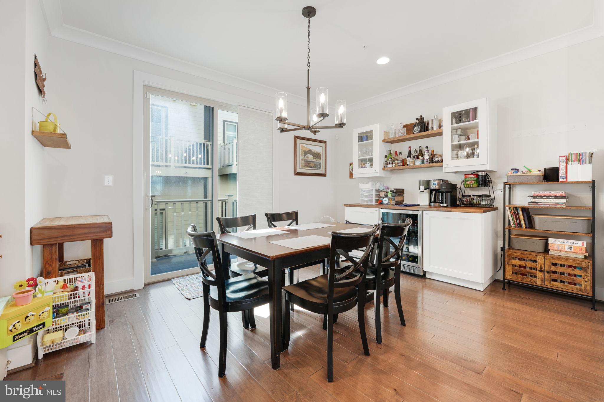 Real estate listing preview #9