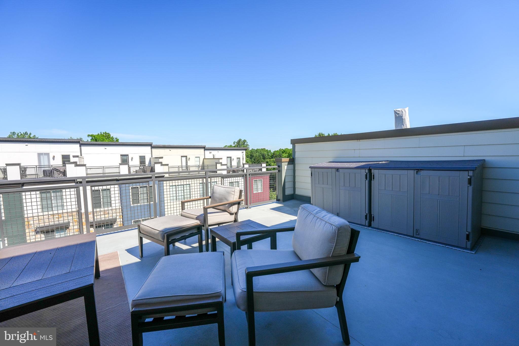 Real estate listing preview #32