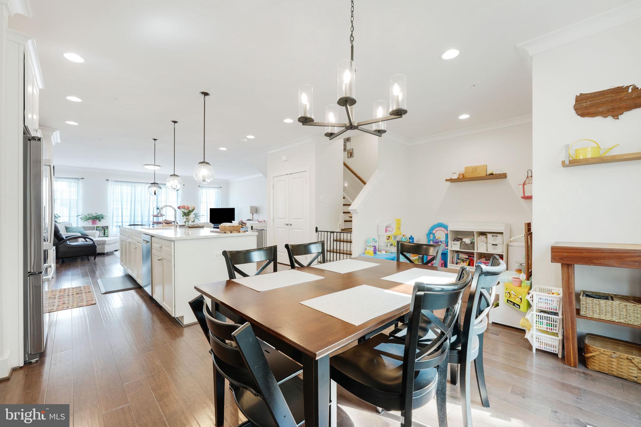 Real estate listing preview #10