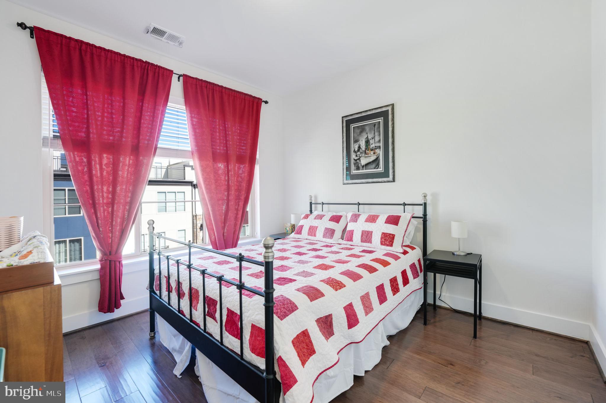 Real estate listing preview #22