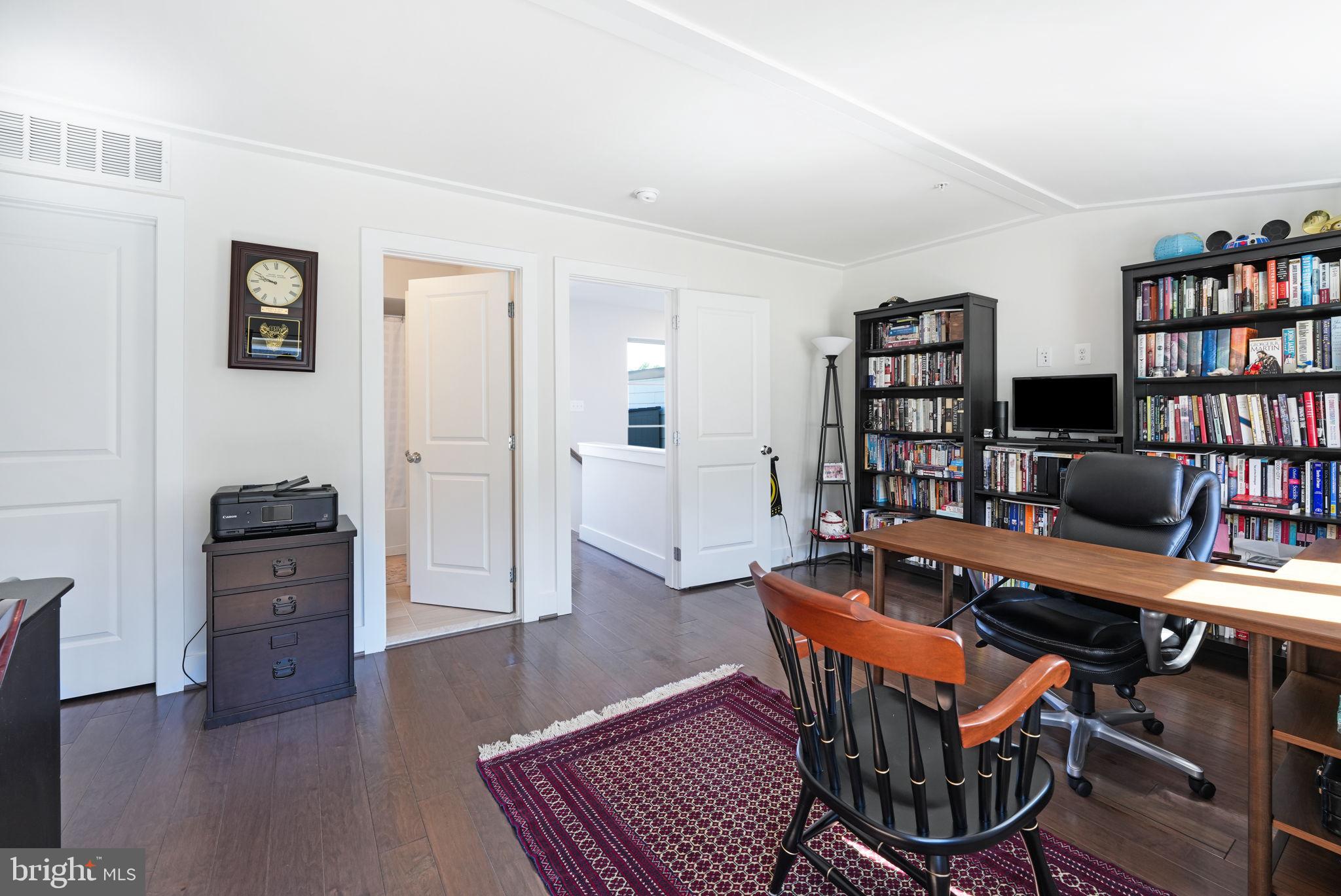 Real estate listing preview #28