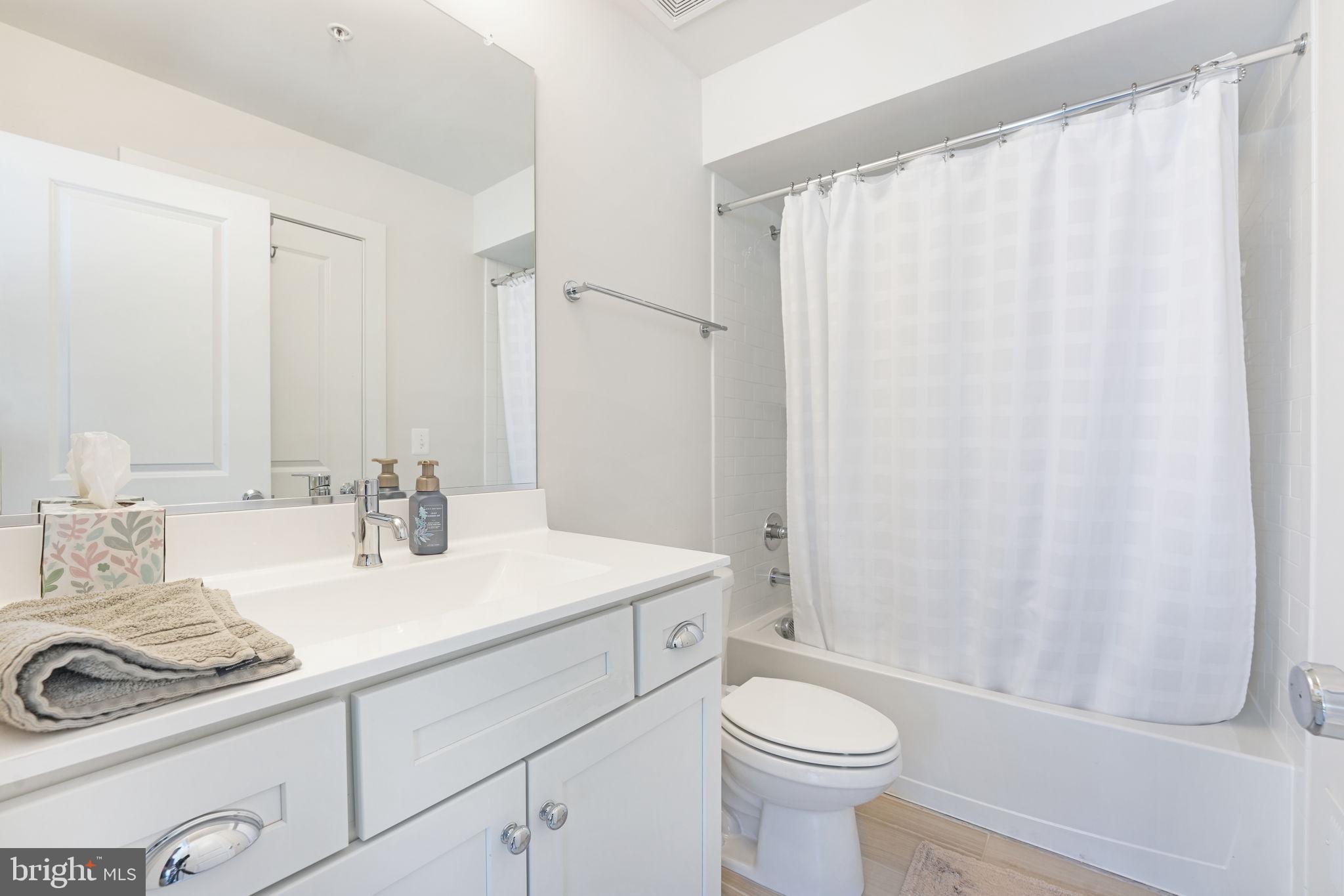 Real estate listing preview #29