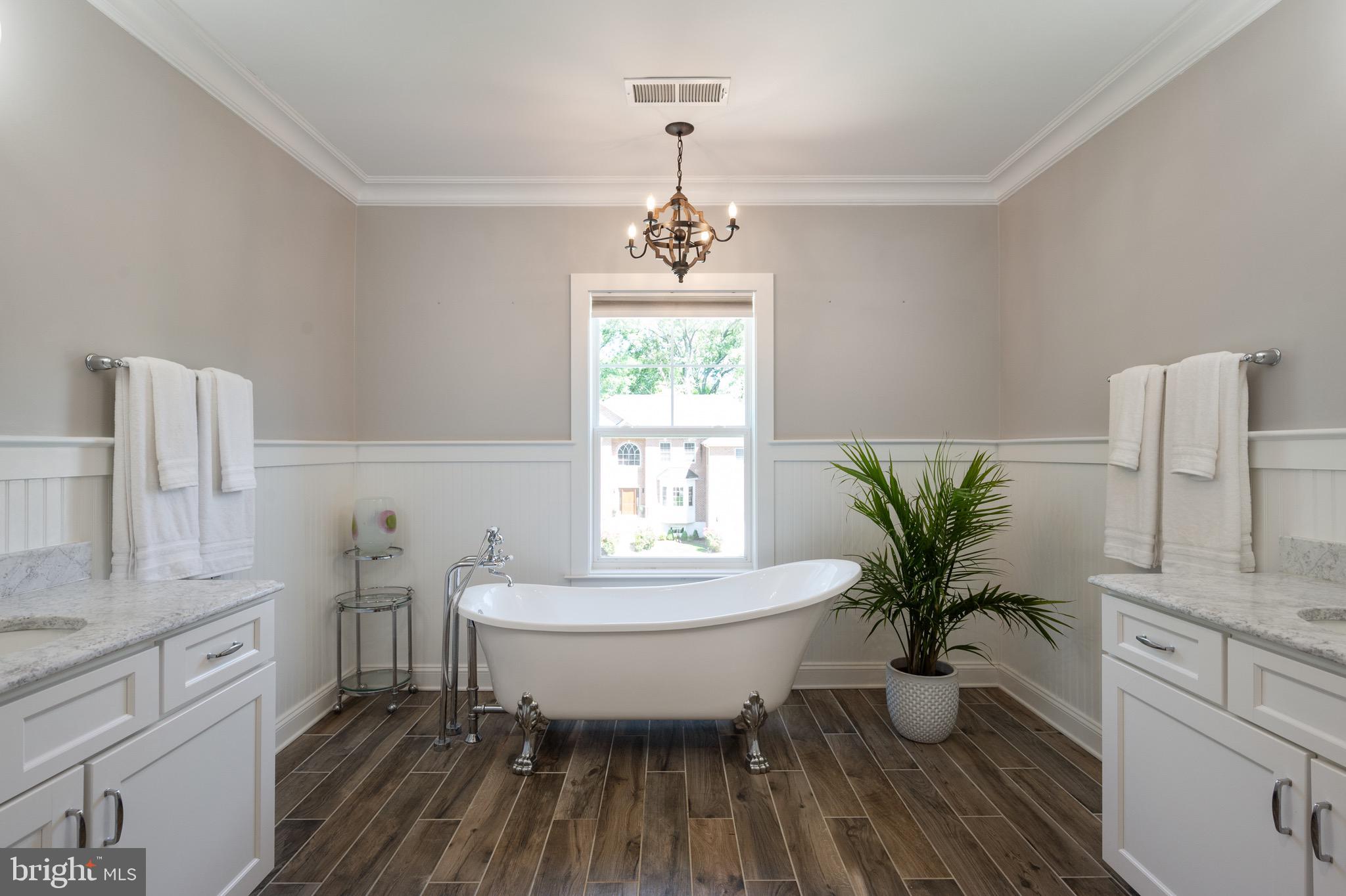 Real estate listing preview #3