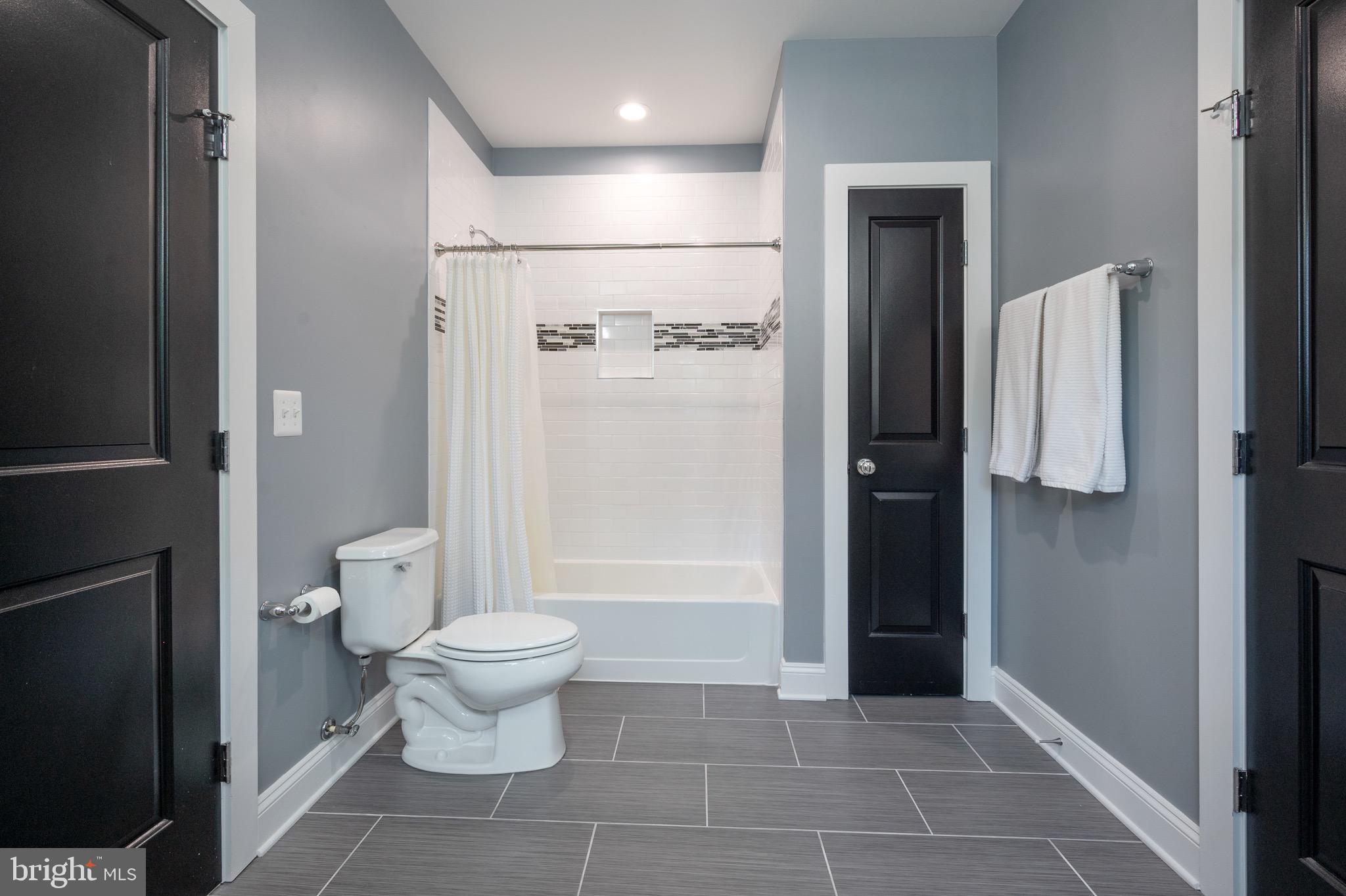 Real estate listing preview #35