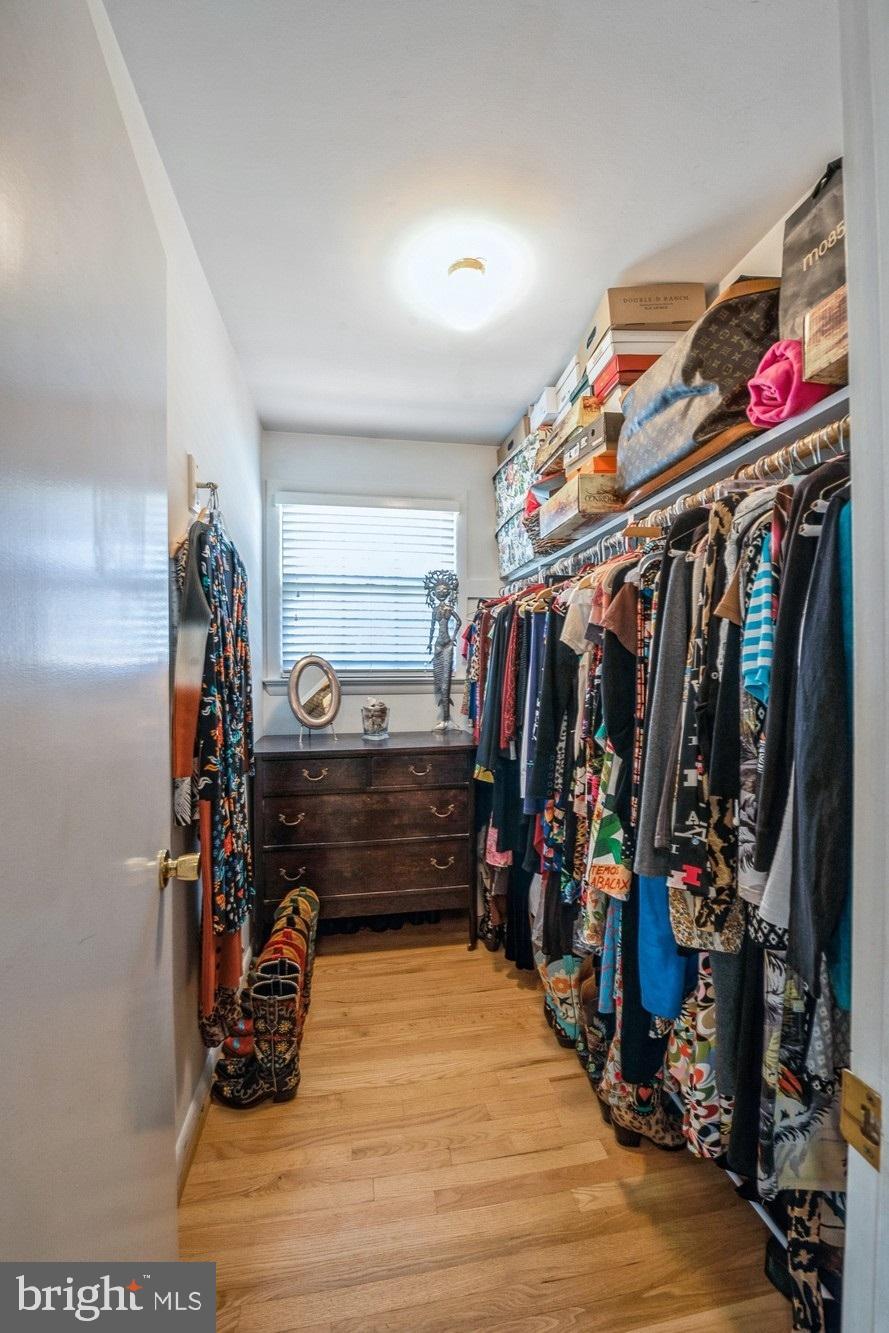 Real estate listing preview #29