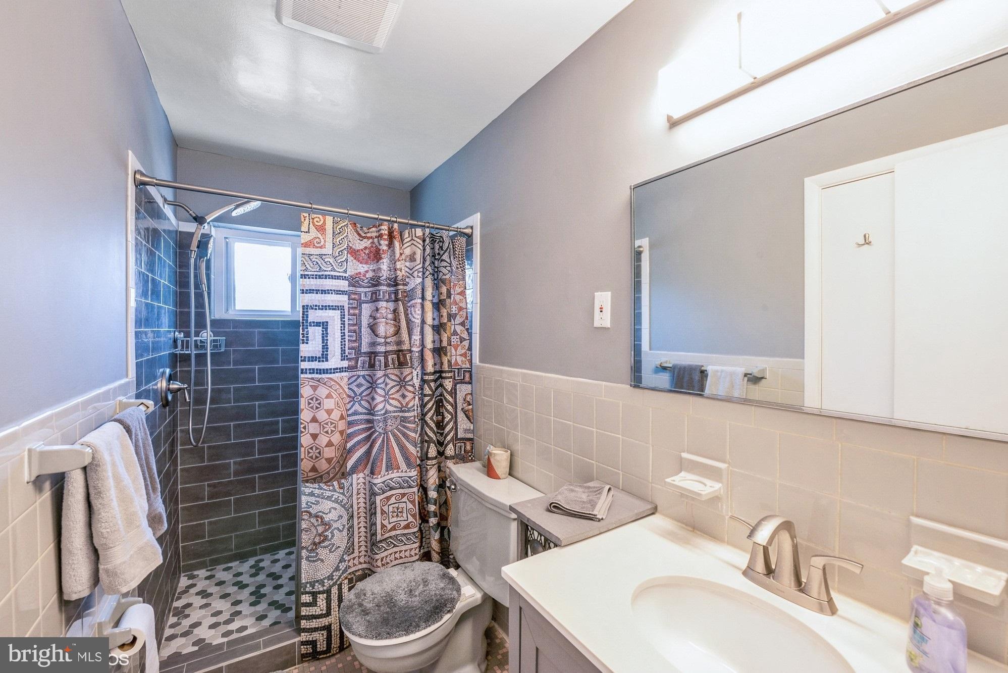 Real estate listing preview #24